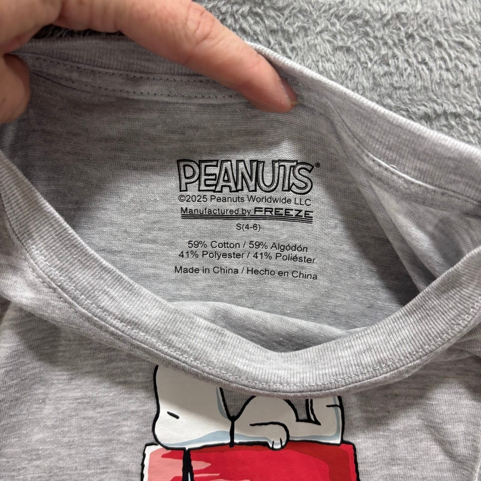 Peanuts Womens S Heather Grey Snoopy Graphic T-Shirt Casual Vintage Style