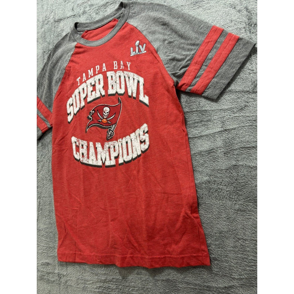 NFL Mens S Red Tampa Bay Buccaneers Super Bowl Champions T-Shirt Casual Vintage