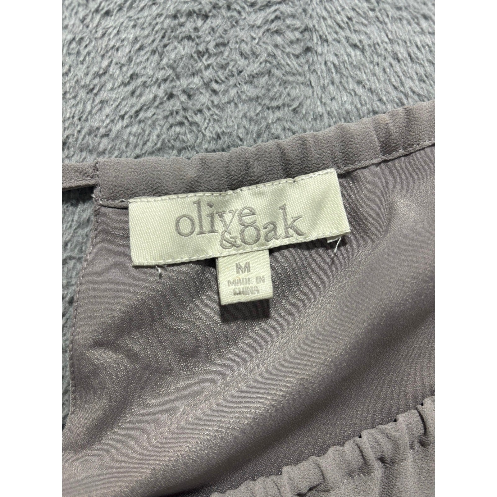 Olive & Oak Tank Top Womens M Gray Laser Cut Sleeveless Flowy Boho Minimalist