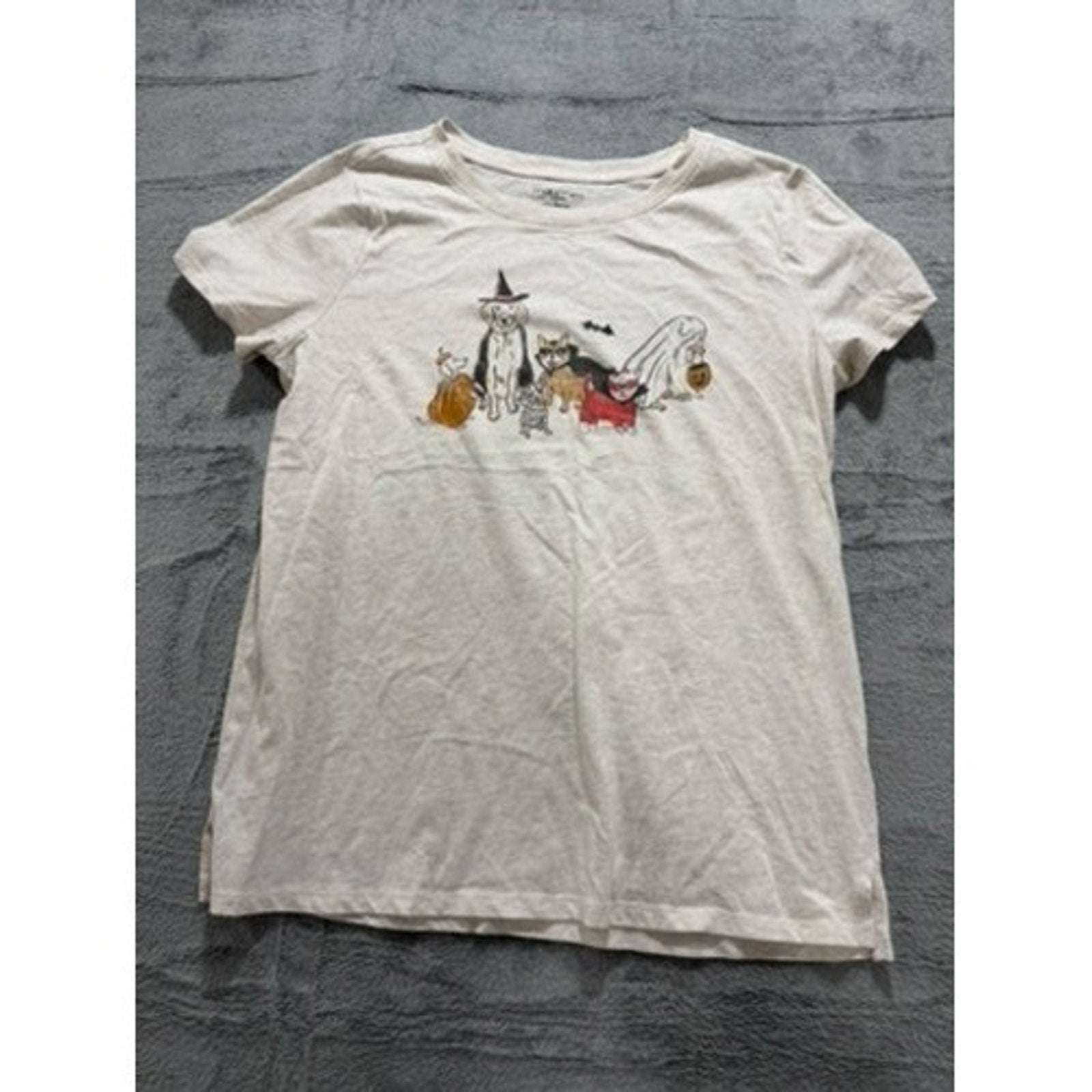 Maurices Womens Halloween Pets Graphic Tee Oatmeal Heather Large Spooky Cats