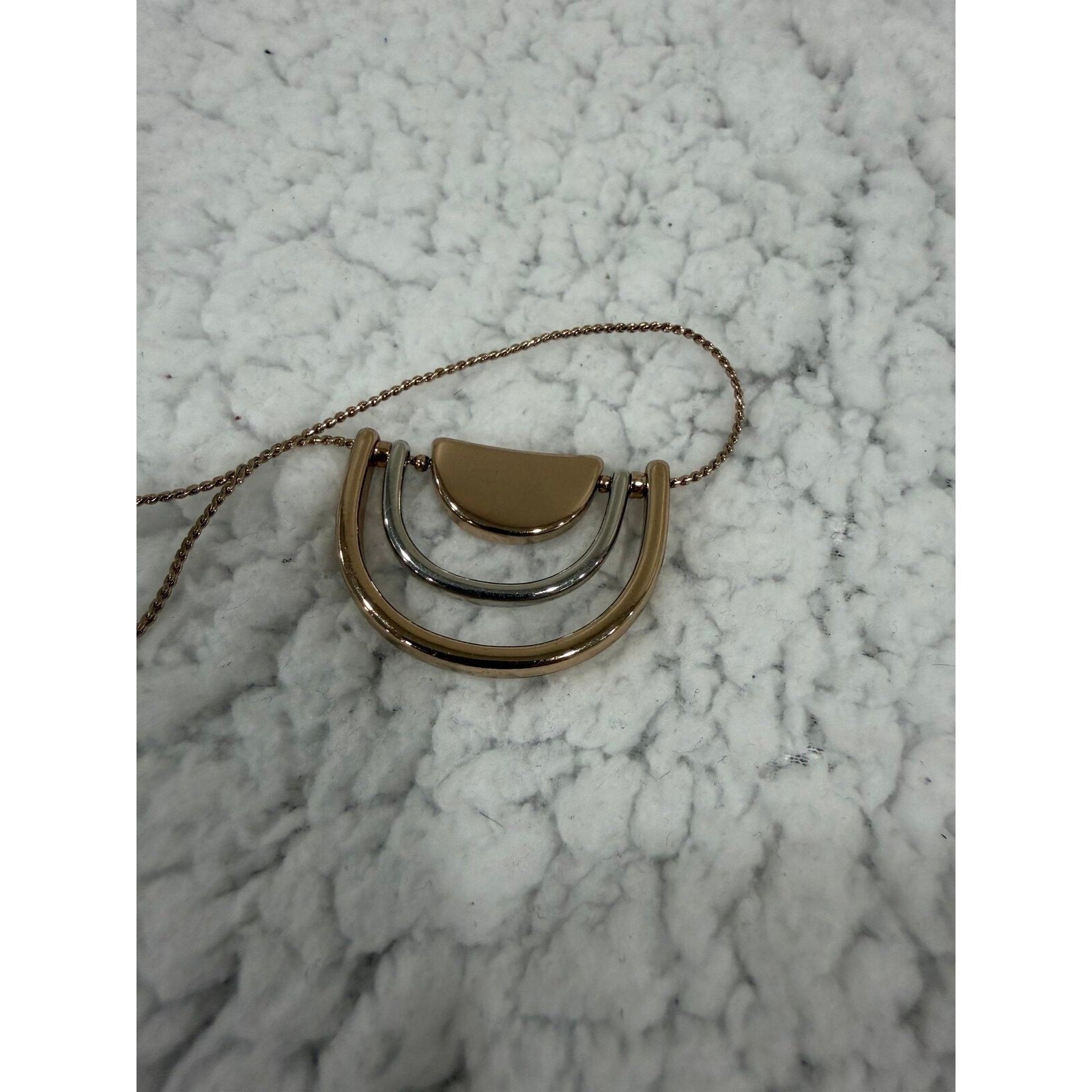 Banana Republic Womens OS Tri-Tone Geometric Crescent Necklace Vintage Casual