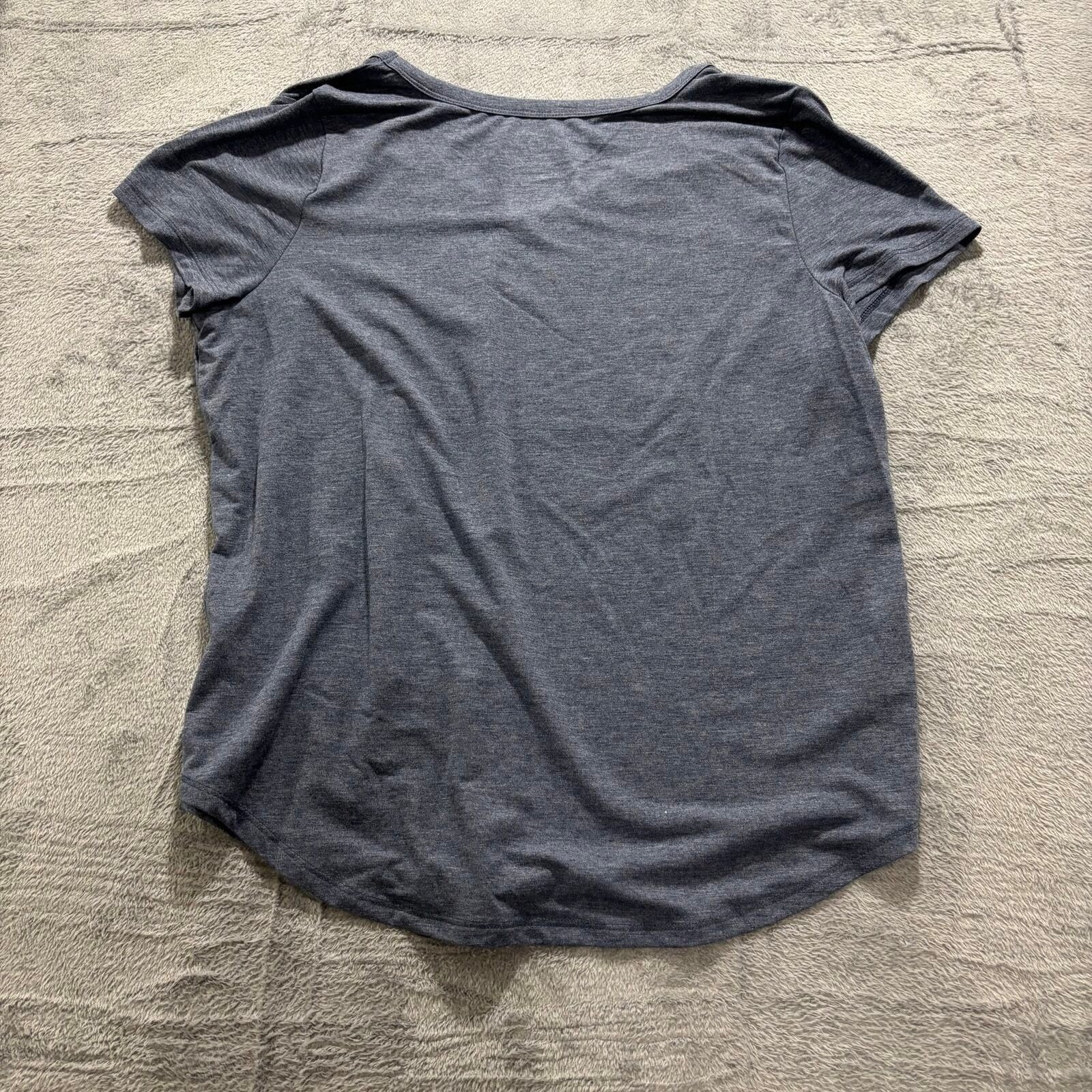 SO Womens XXL Blue V-Neck T-Shirt Casual Athleisure Short Sleeve Tee