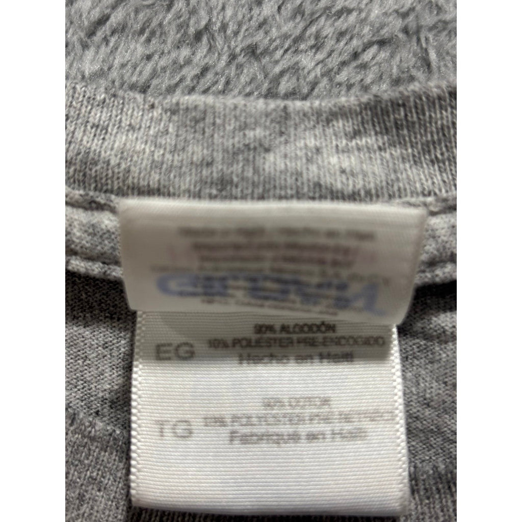 Chevrolet Performance XL Gray Graphic T-Shirt Mens Casual Vintage Racing Tee