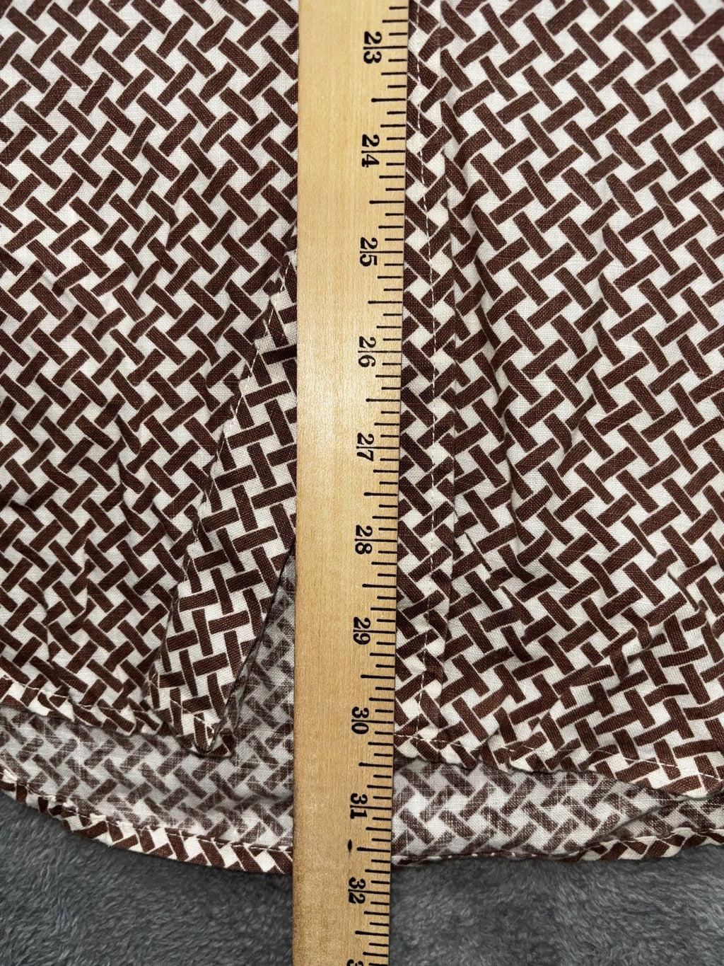 J. McLaughlin Men's Brown Cream Geometric Shirt L, photo 9 of 9