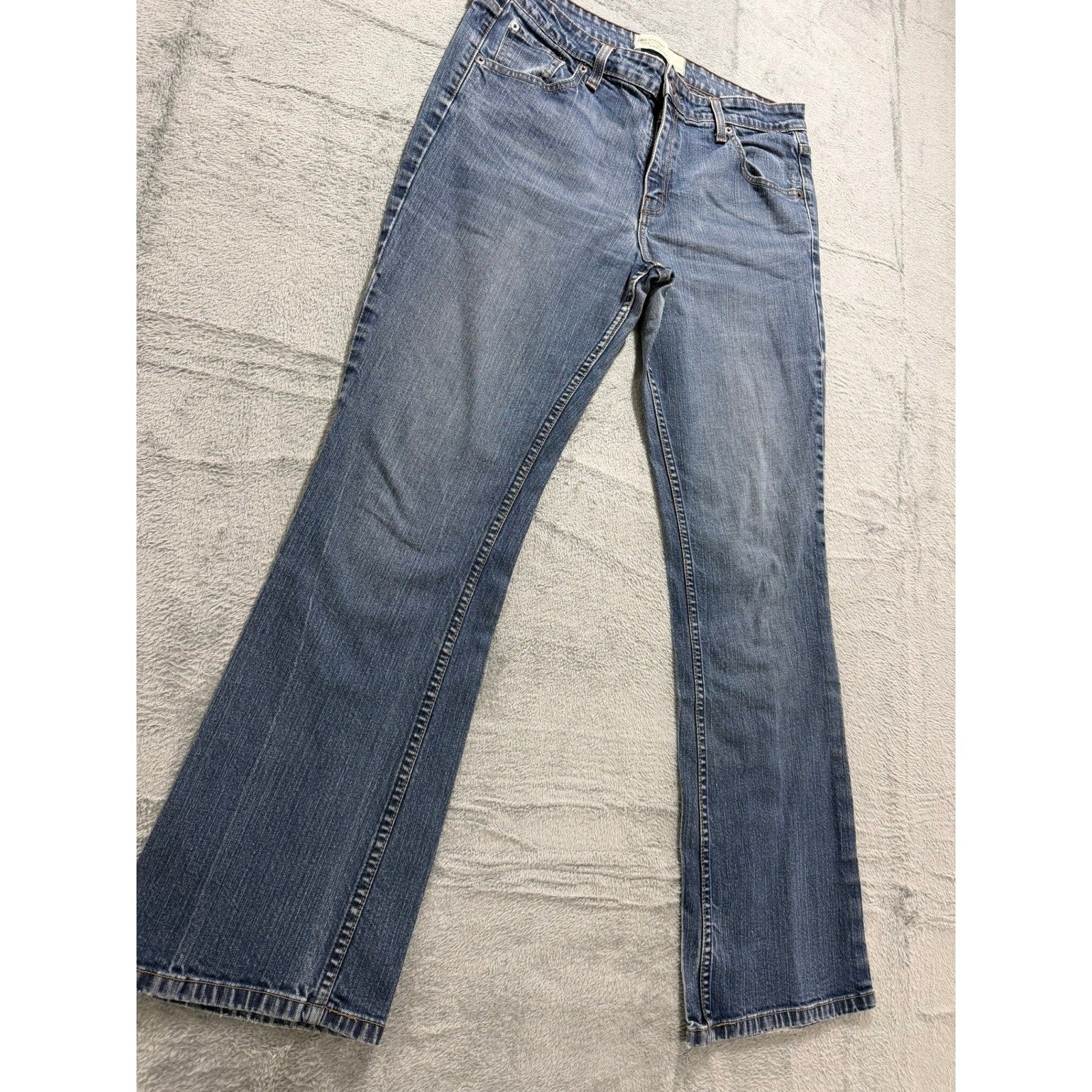 Levi Strauss Signature Womens Low Rise Bootcut Jeans Medium Wash Blue Denim