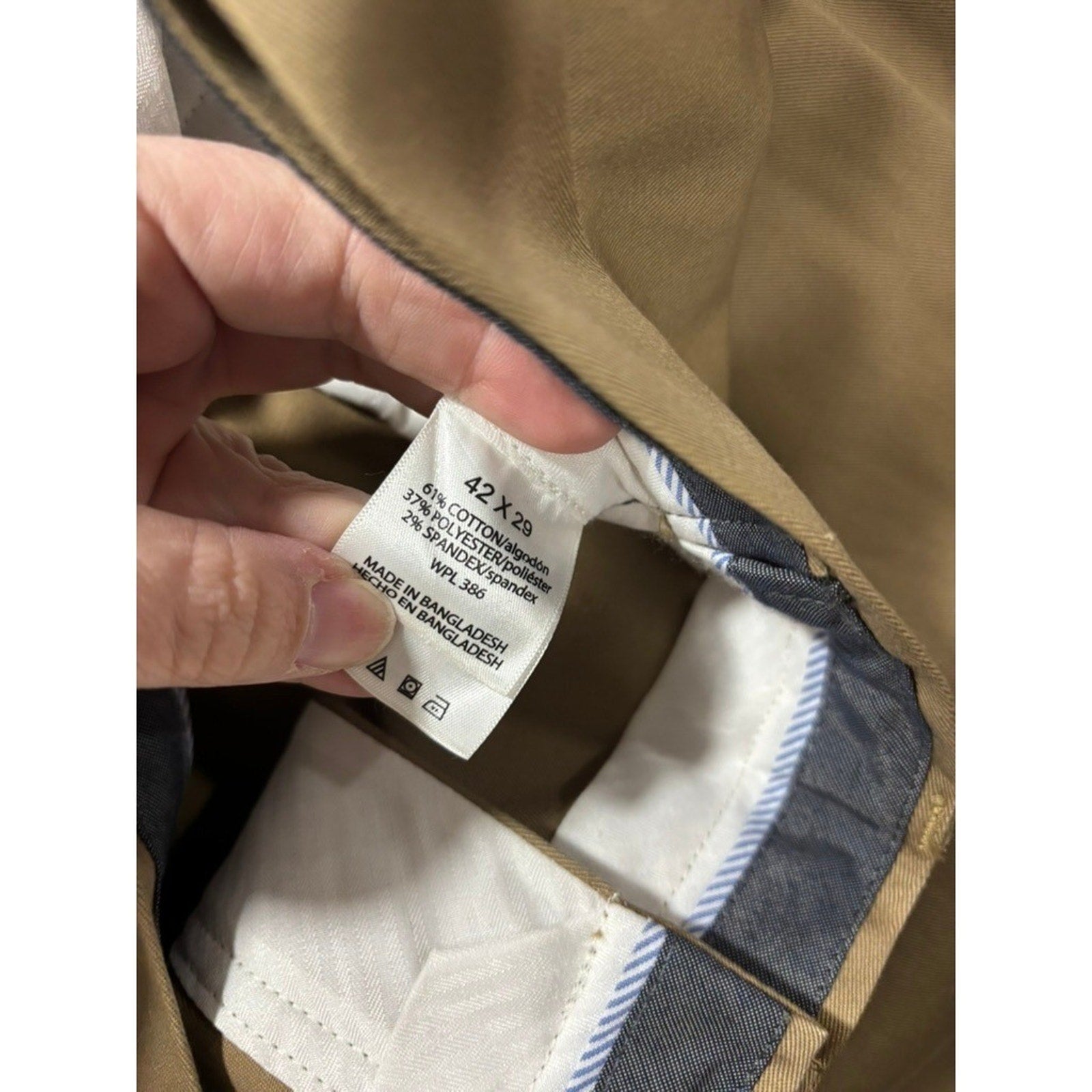Haggar Khaki Pants Mens 42x29 Classic Fit No Iron Flat Front Dress Chino