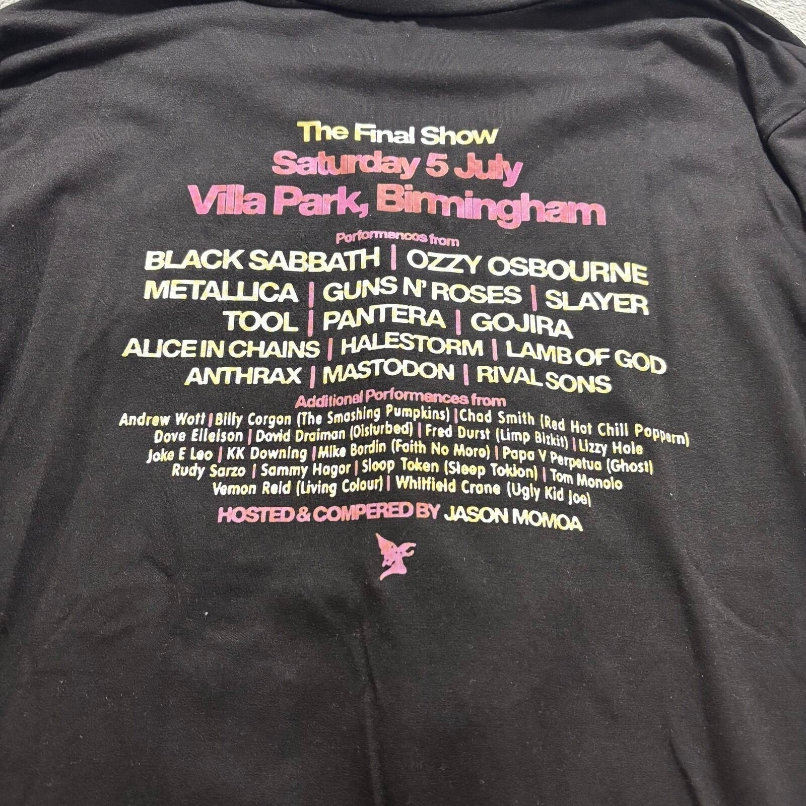 Women L Black Back to the Beginning Concert Graphic V-Neck T-Shirt Vintage Style