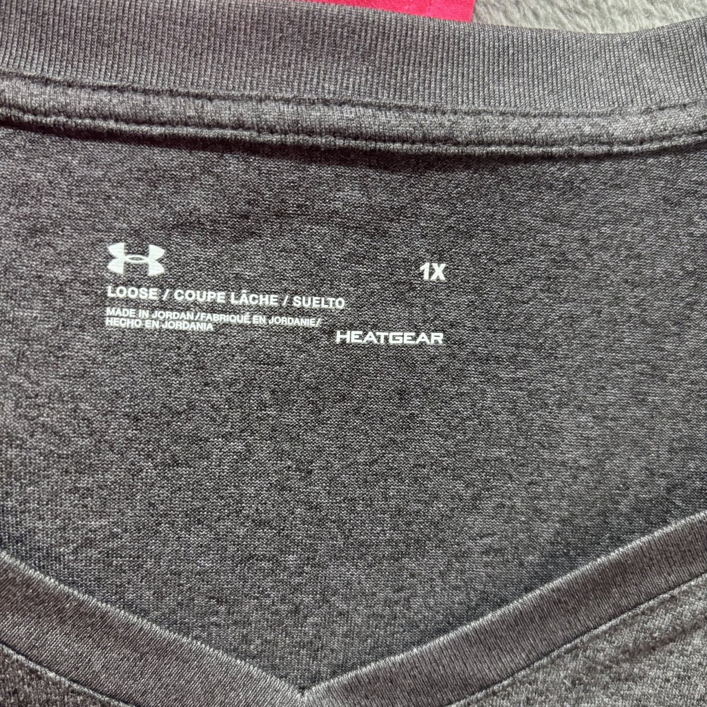 Under Armour Womens 1X Pink Gray V-Neck T-Shirt Lot 2 HeatGear Athleisure Gym