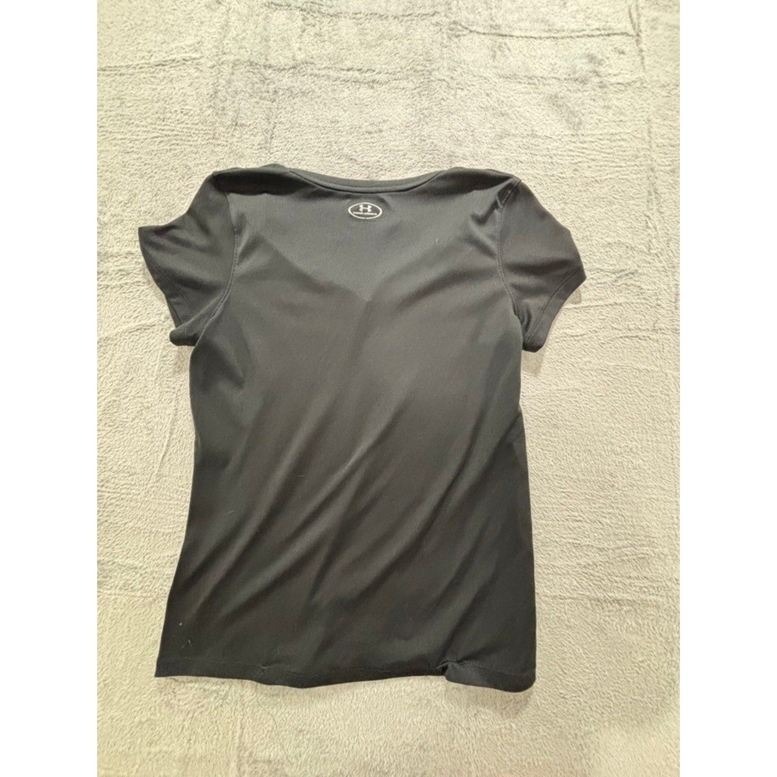 Under Armour Womens LG Black HeatGear V-Neck Loose Fit T-Shirt Athleisure Sporty