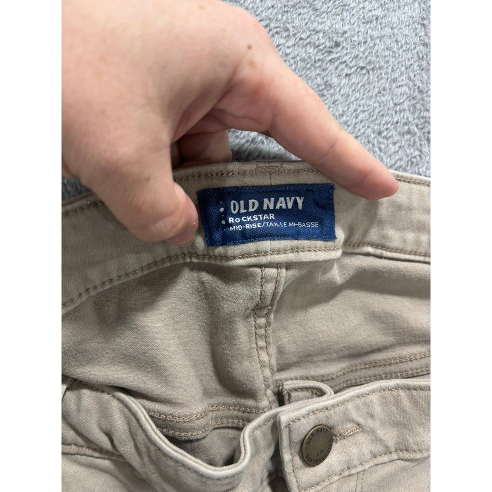 Old Navy Rockstar Mid-Rise Skinny Jeans Tan Khaki Stretch Pants Women 18 Regular