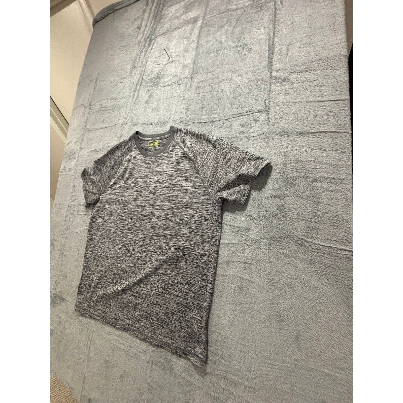 Bass Propel L Gray Performance T-Shirt Womens Athleisure Casual Short Sleeve