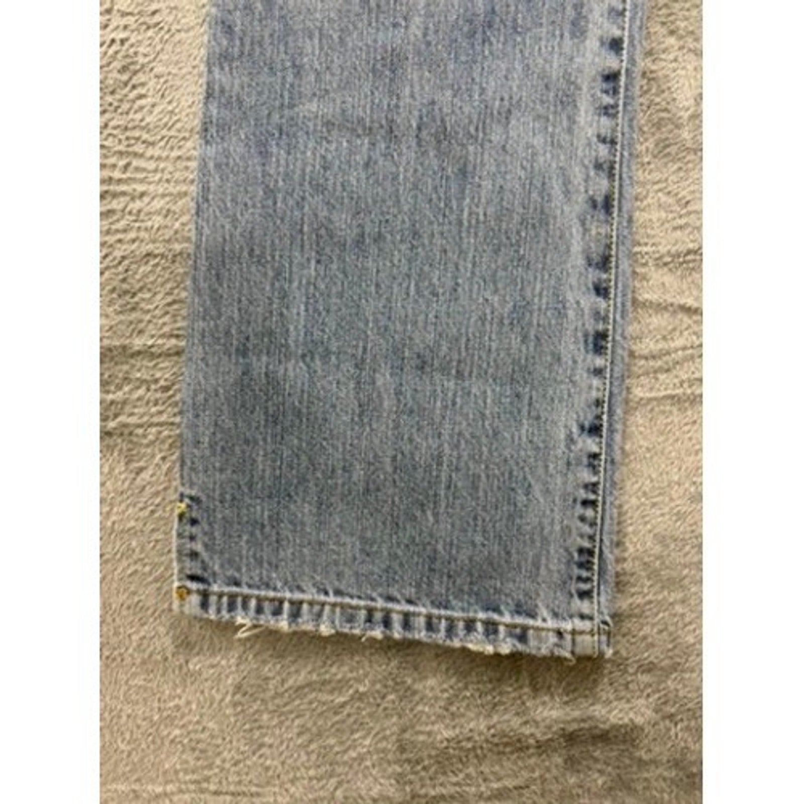 Cruel Girl Low Rise Relaxed Fit Jeans Button Fly Light Wash Denim Size 9 Regular