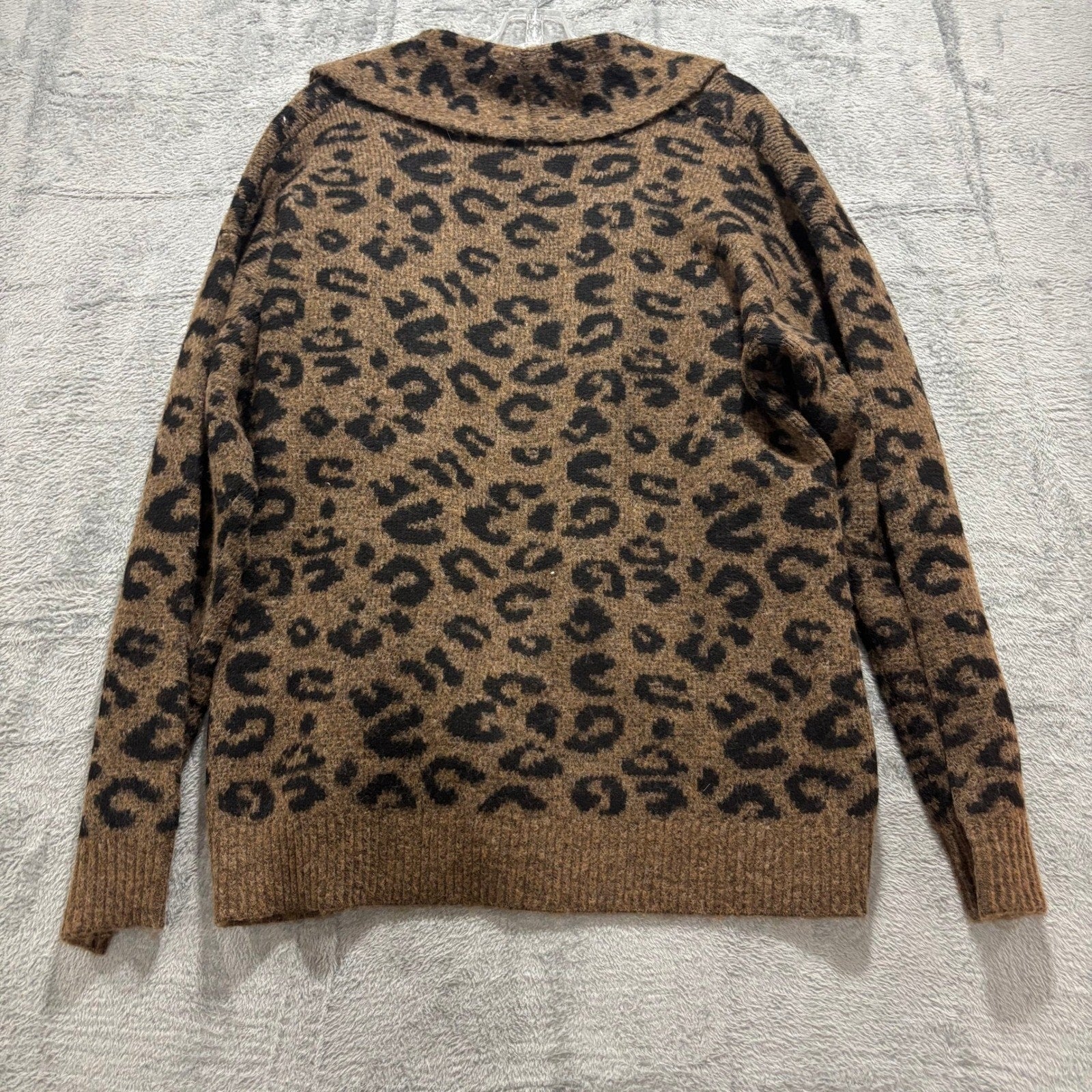 Time and Tru Womens XL Brown Leopard Fuzzy Knit Cardigan Sweater Boho Animal