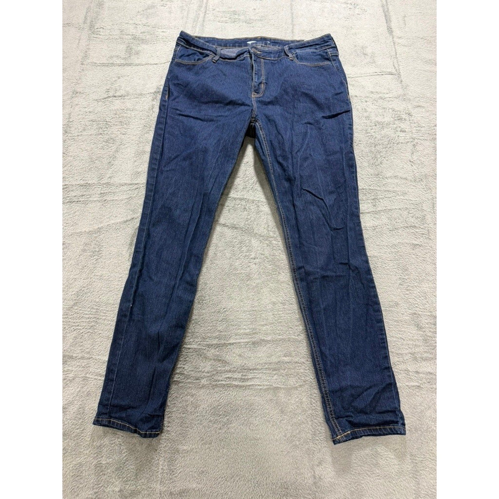 Old Navy Super Skinny Dark Wash Mid Rise Denim Jeans Womens Size 14 Indigo