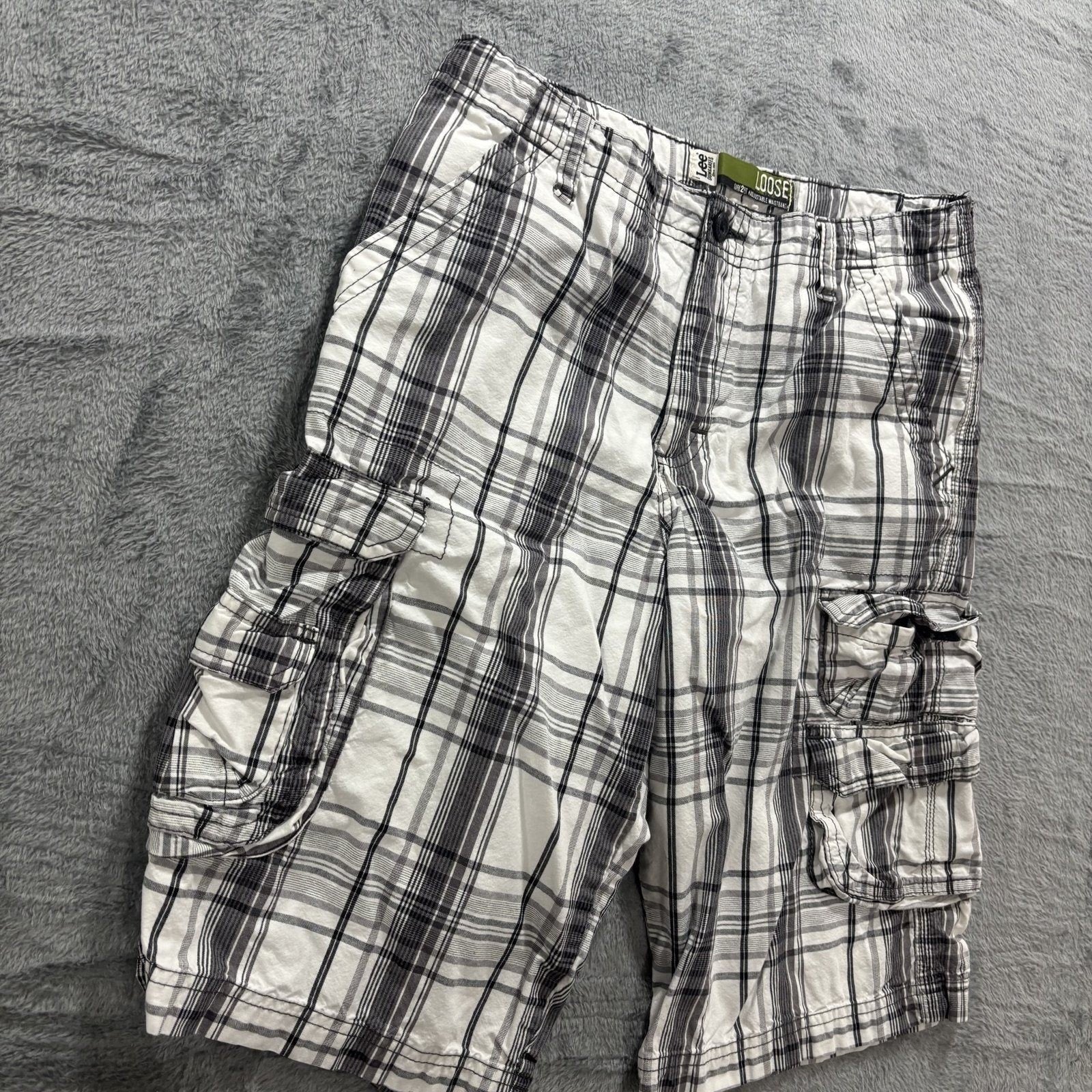 Lee Dungarees 16 White Black Plaid Cargo Shorts Womens Loose Casual Vintage Y2K