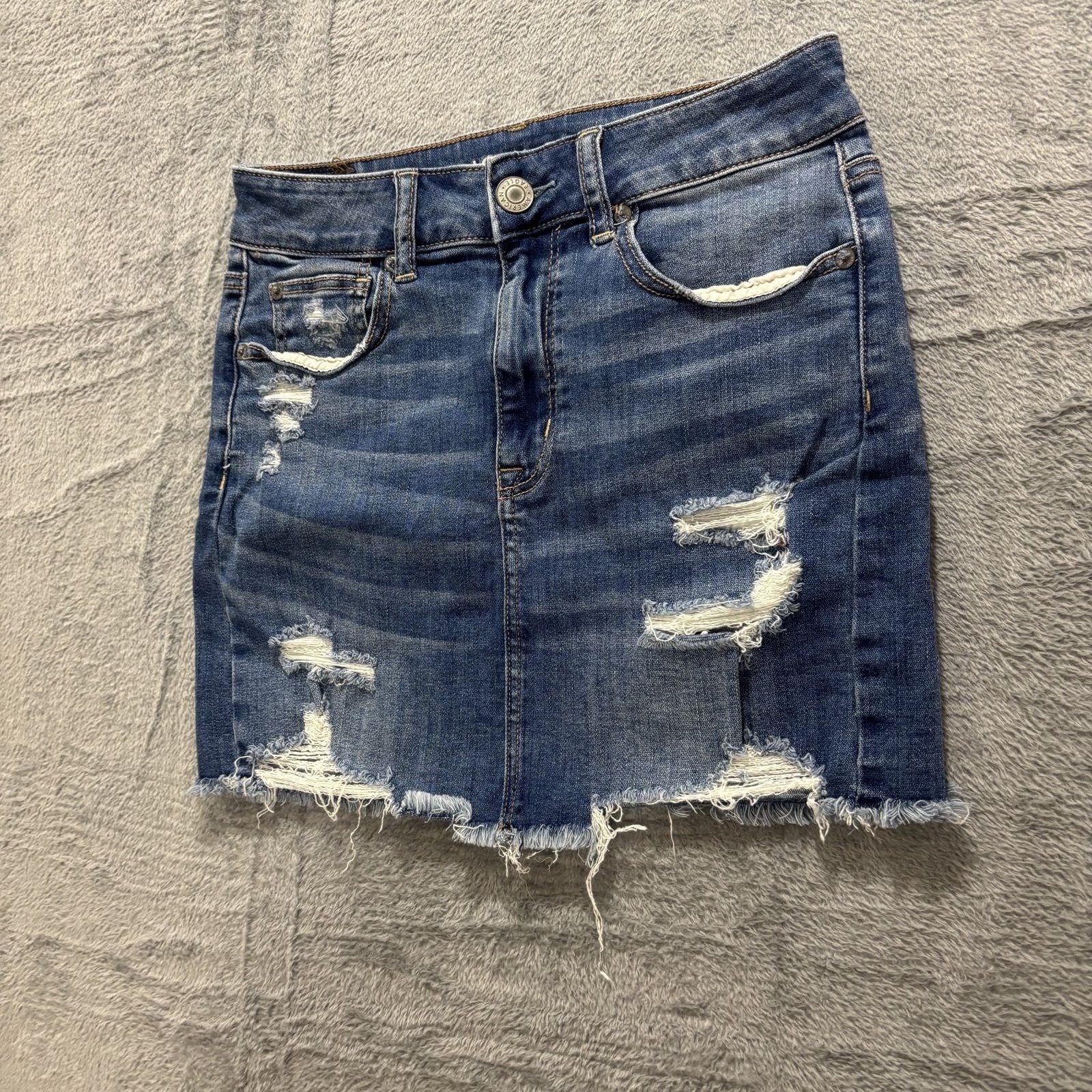 American Eagle 4 Blue Womens Distressed Denim Mini Skirt Raw Hem Casual Summer