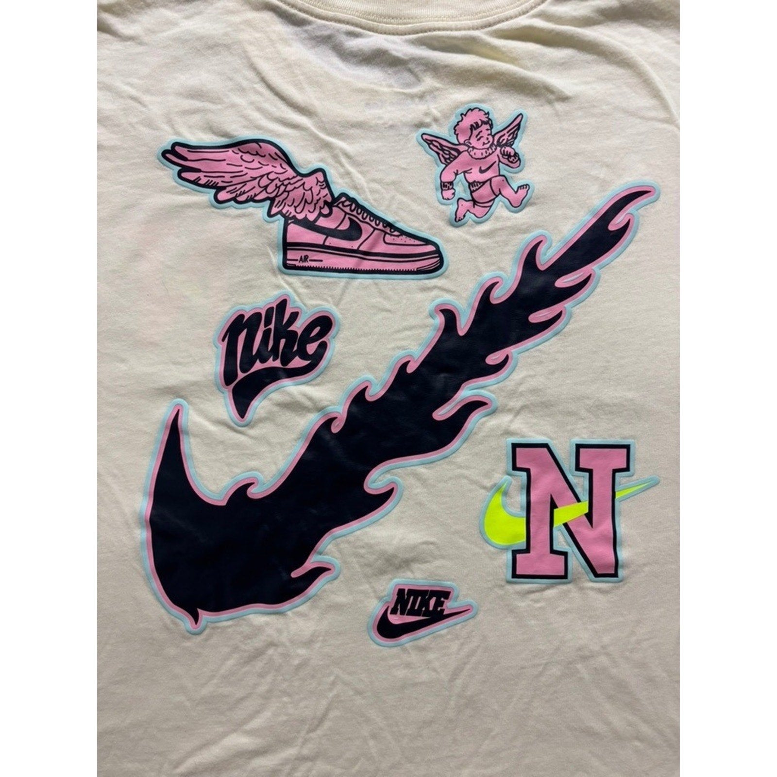Nike S Cream Graphic T-Shirt Womens Athleisure Casual Short Sleeve Tee