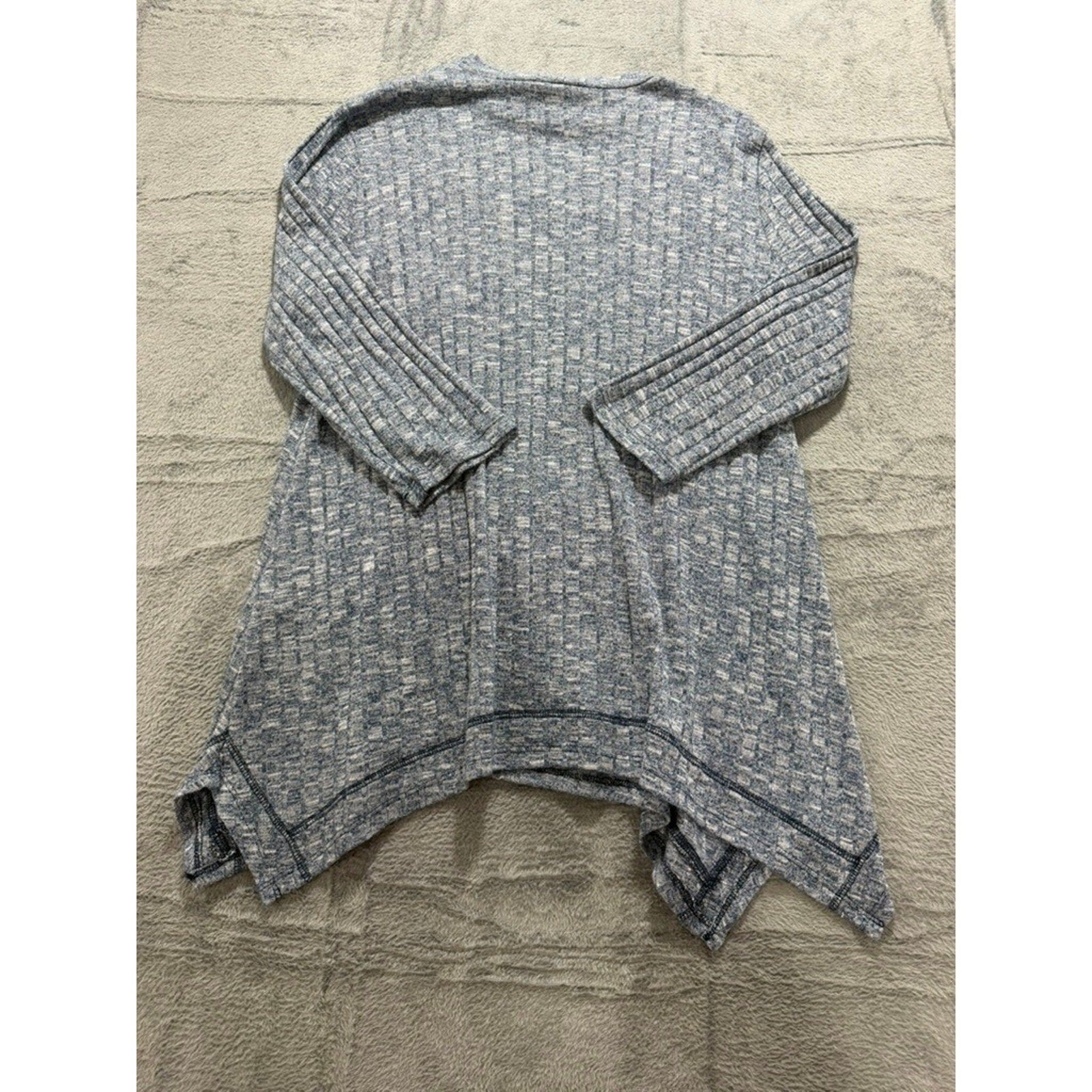 Chicos Top Womens 2 Blue Marled Knit Tunic Asymmetrical Hem Button Side