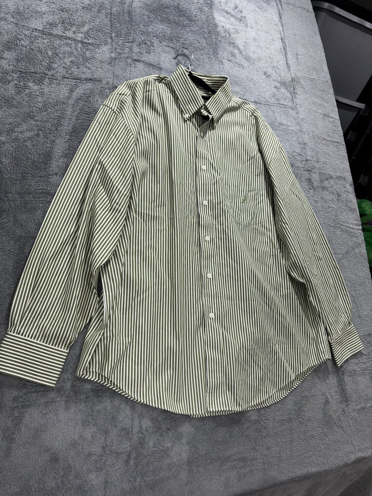Nautica Men's Green White Stripe Dress Shirt Size XL, photo 3 of 11