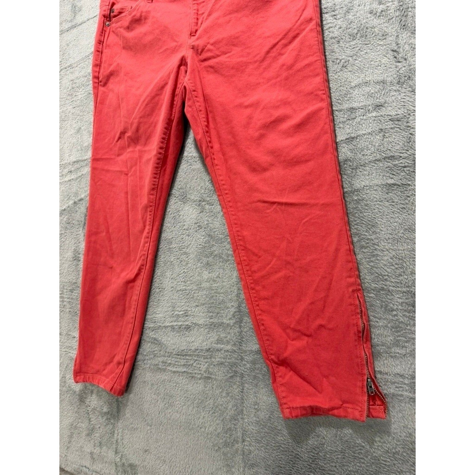 Ann Taylor LOFT Curvy Skinny Ankle Pants Coral Red Size 16 Zipper Hem Stretch