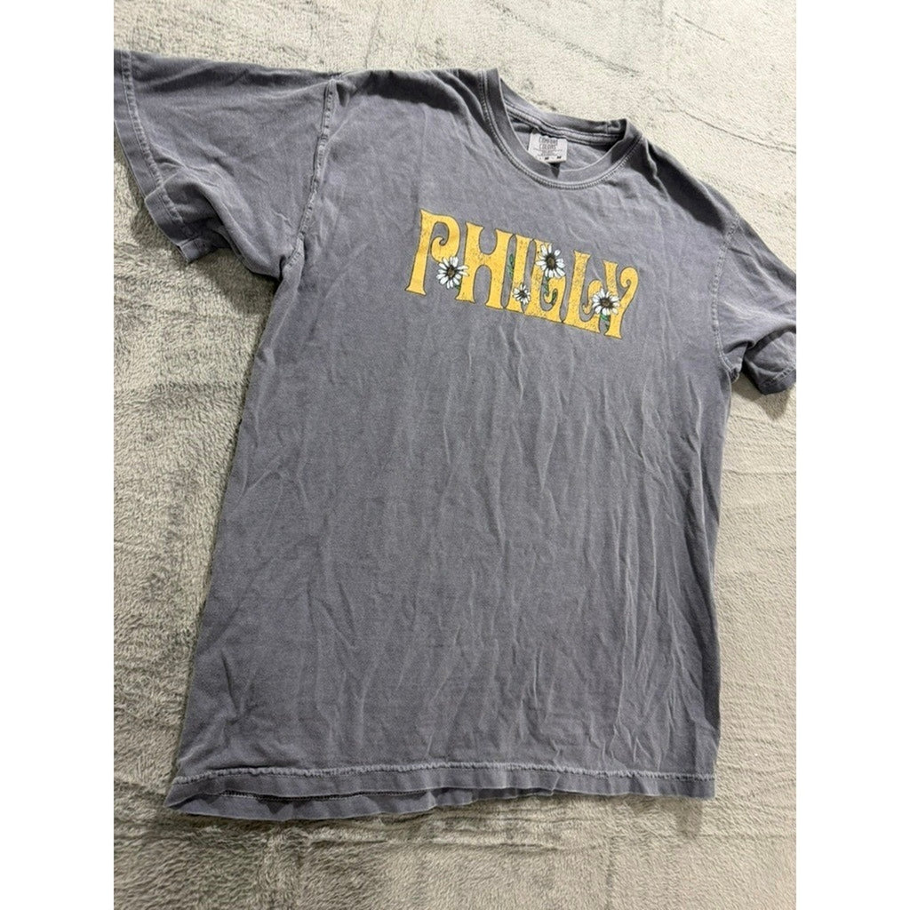 Comfort Colors Philly Daisy Graphic T-Shirt Gray Heavyweight Cotton Mens Medium
