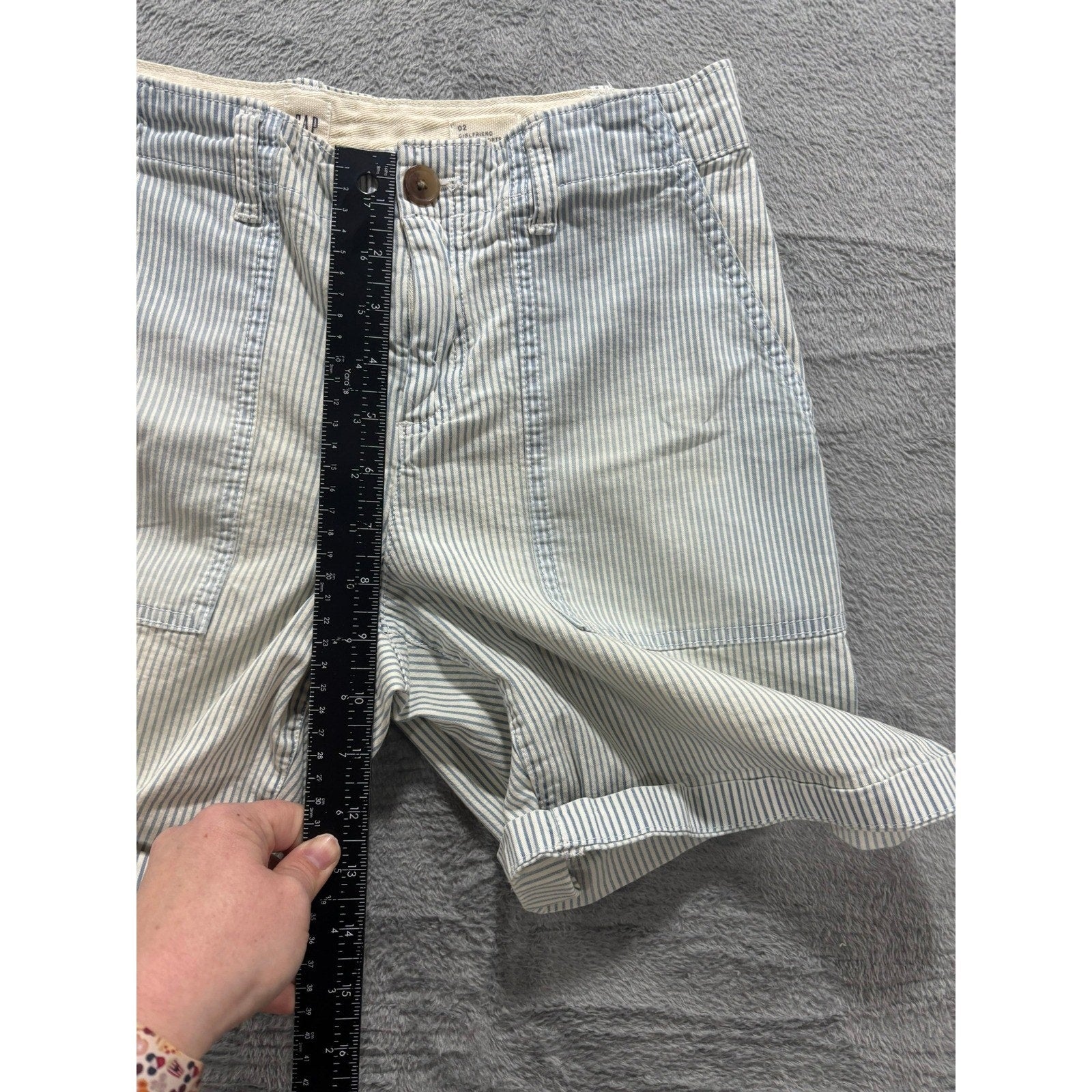 Gap Chino Shorts Womens Size 2 Blue White Stripe Rolled Hem Preppy Casual