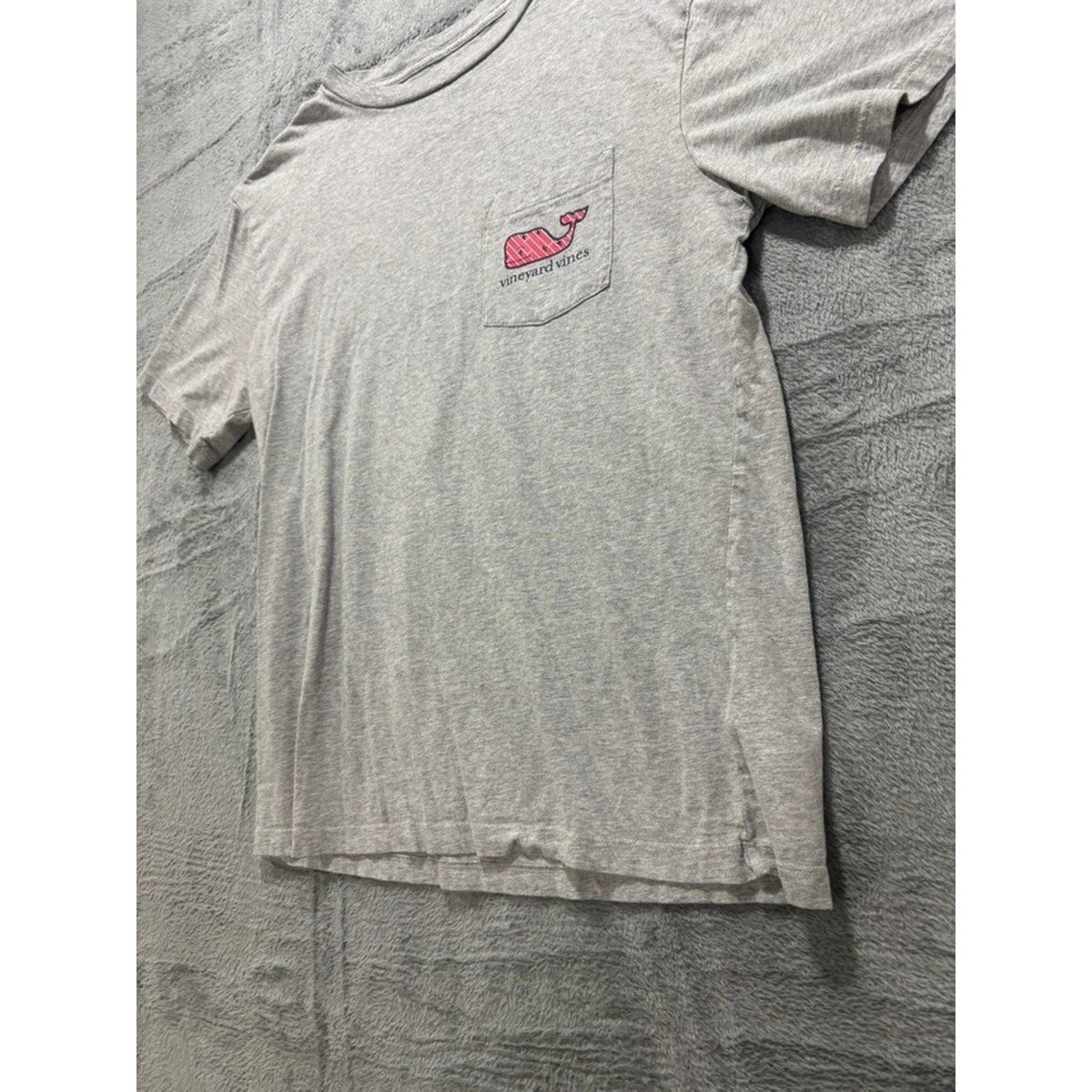 Vineyard Vines Mens XL Heather Gray Striped Whale Graphic Pocket Tee Preppy