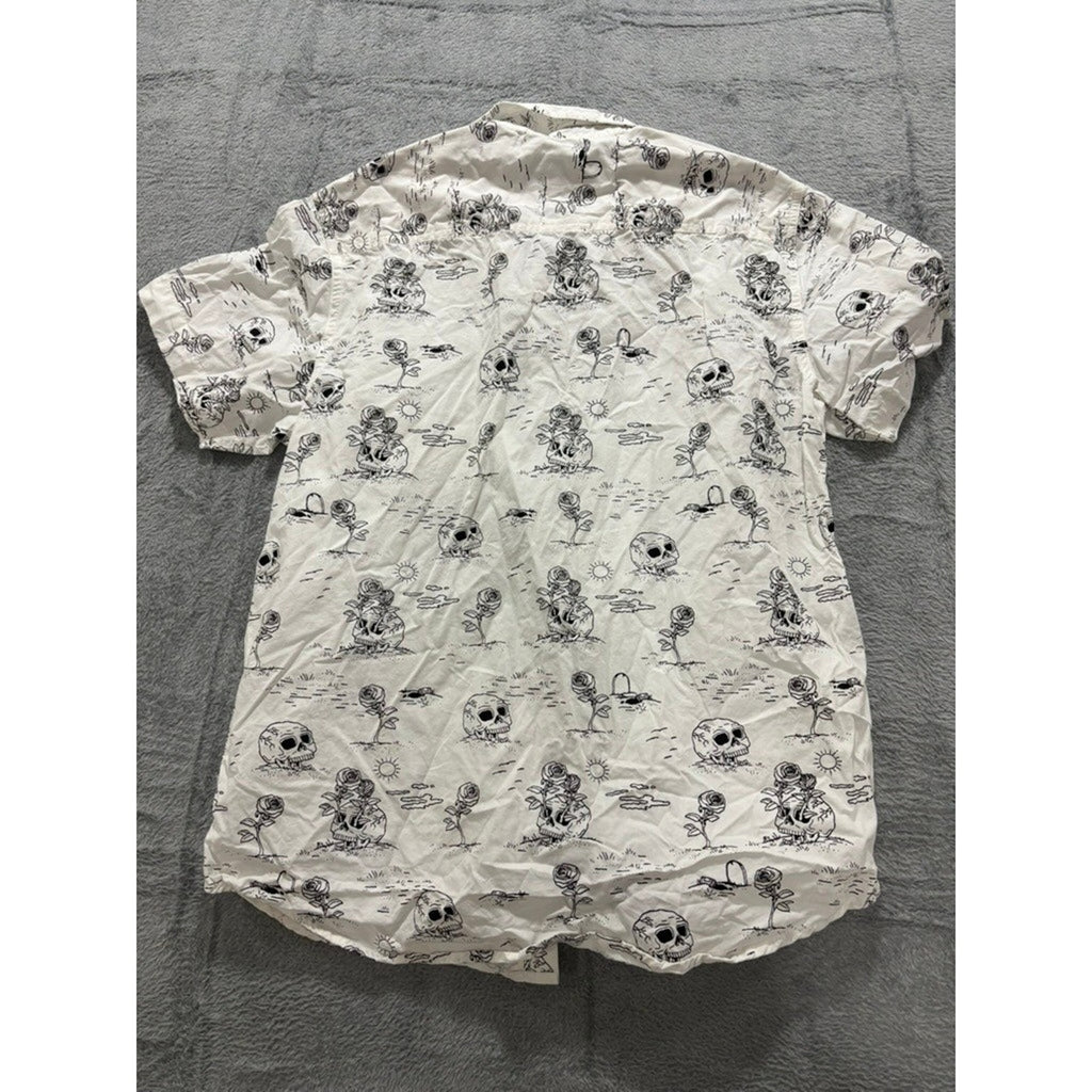 Eighty Eight Button Up Shirt Men Medium White Skull Print Cotton Short Sleeve