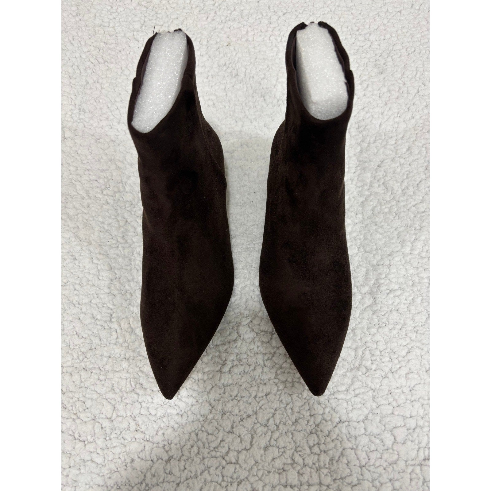 Cushionaire Barbi Womens 6.5 W Chocolate Kitten Heel Ankle Booties Microsuede