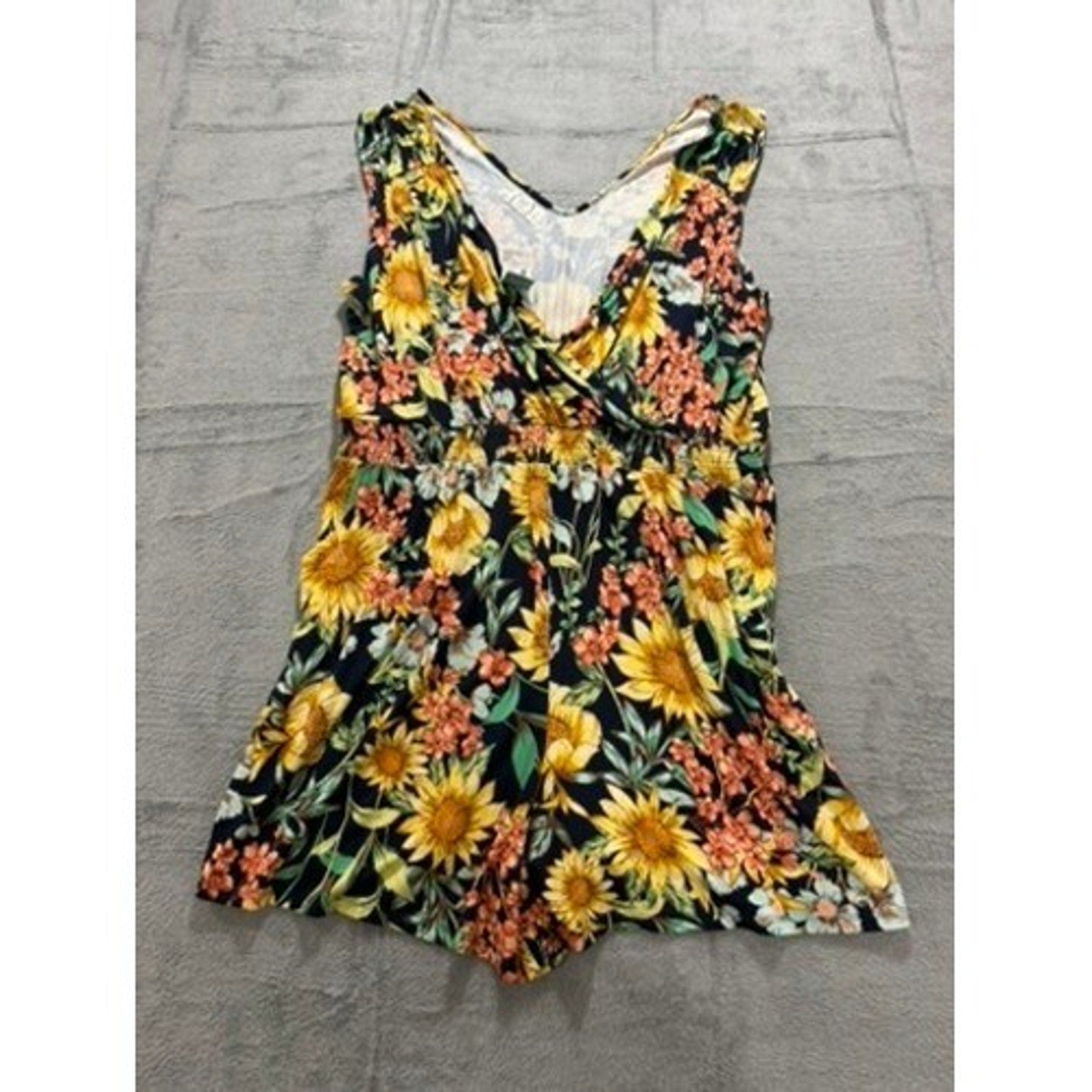 Maurices 24/7 Sunflower Floral Romper Sleeveless Smocked Waist Plus 1X NWT Boho