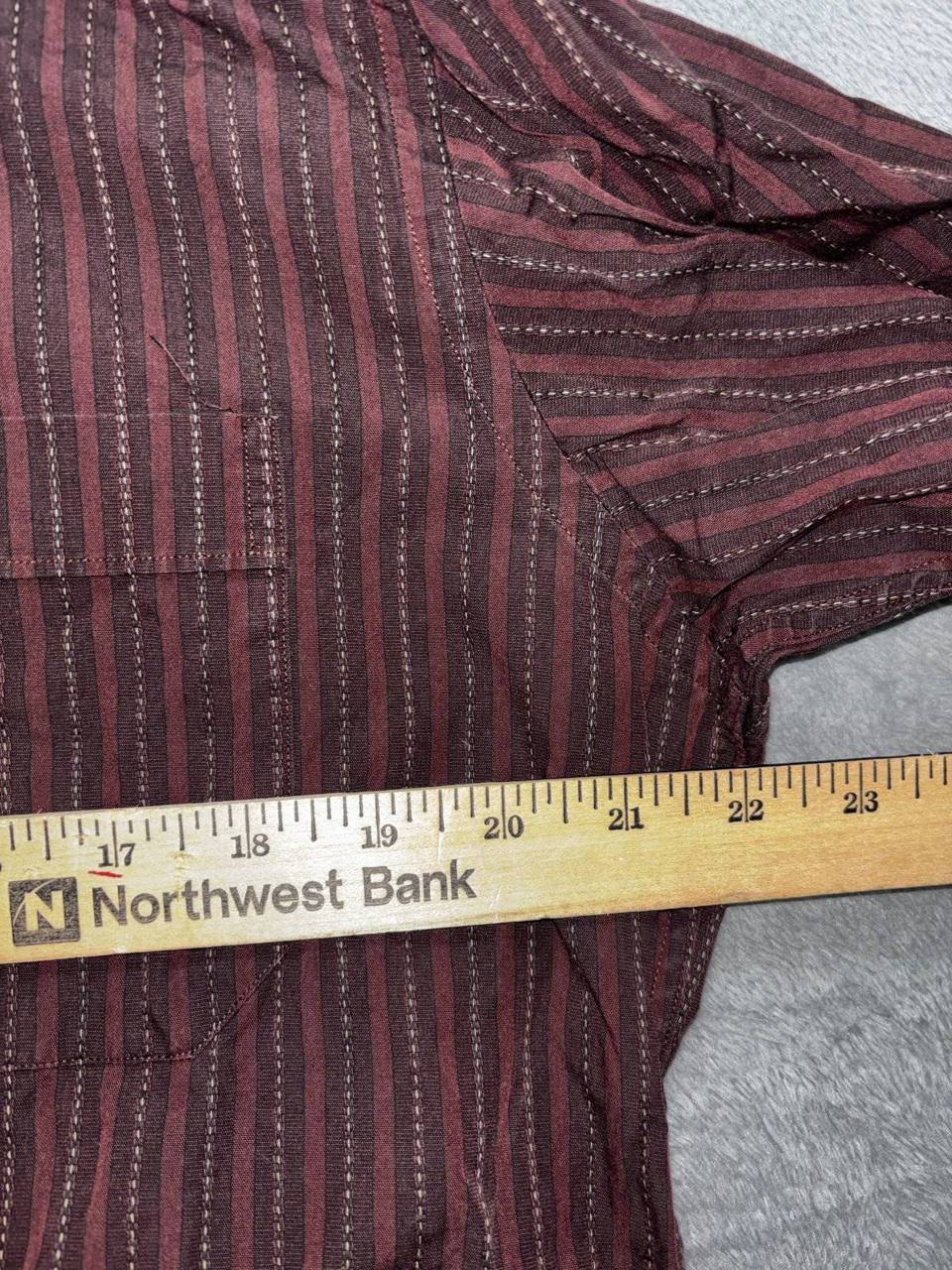 Ben Sherman Mens 16 32-33 Burgundy Striped Long Sleeve Button Up Dress Shirt