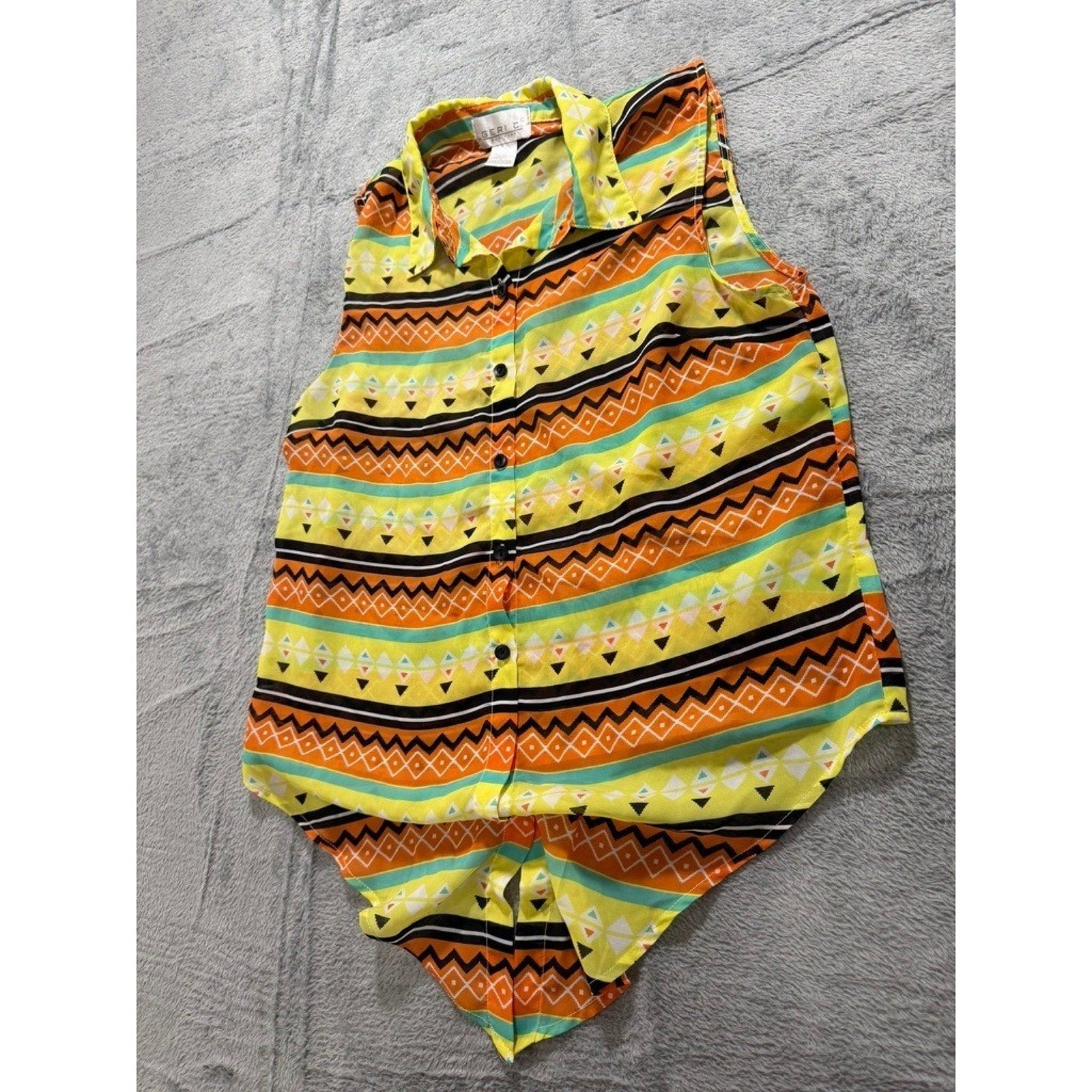 Geri C. New York Womens Sleeveless Geometric Tribal Stripe Button Down Top Large