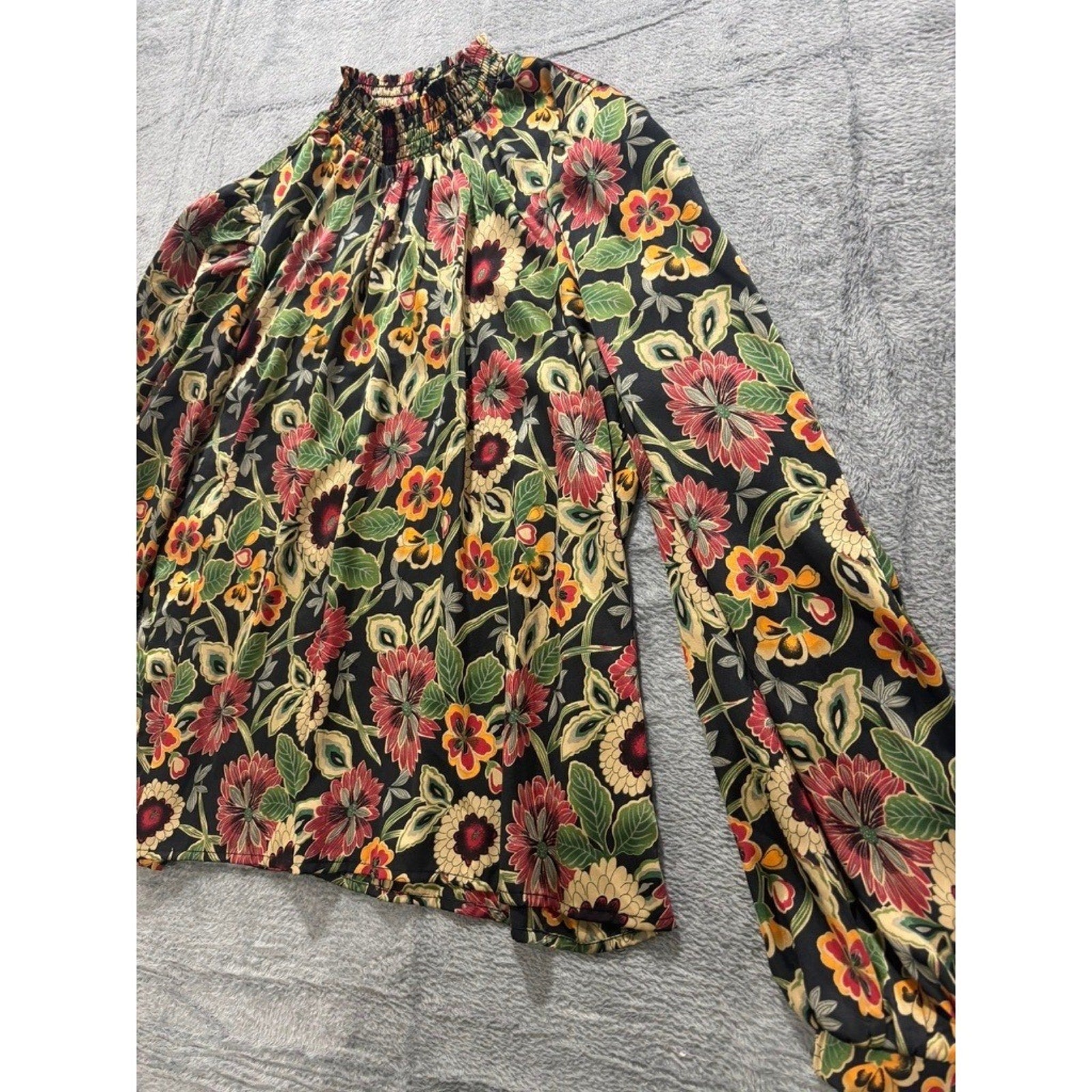 MelloDay Blouse Womens M Floral Boho Smocked Neck Long Sleeve Lightweight Office