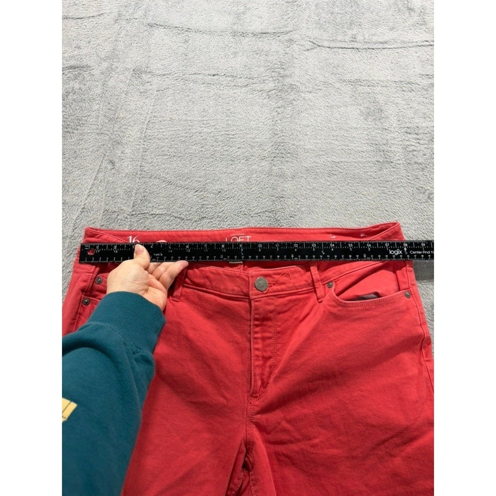 Ann Taylor LOFT Curvy Skinny Ankle Pants Coral Red Size 16 Zipper Hem Stretch