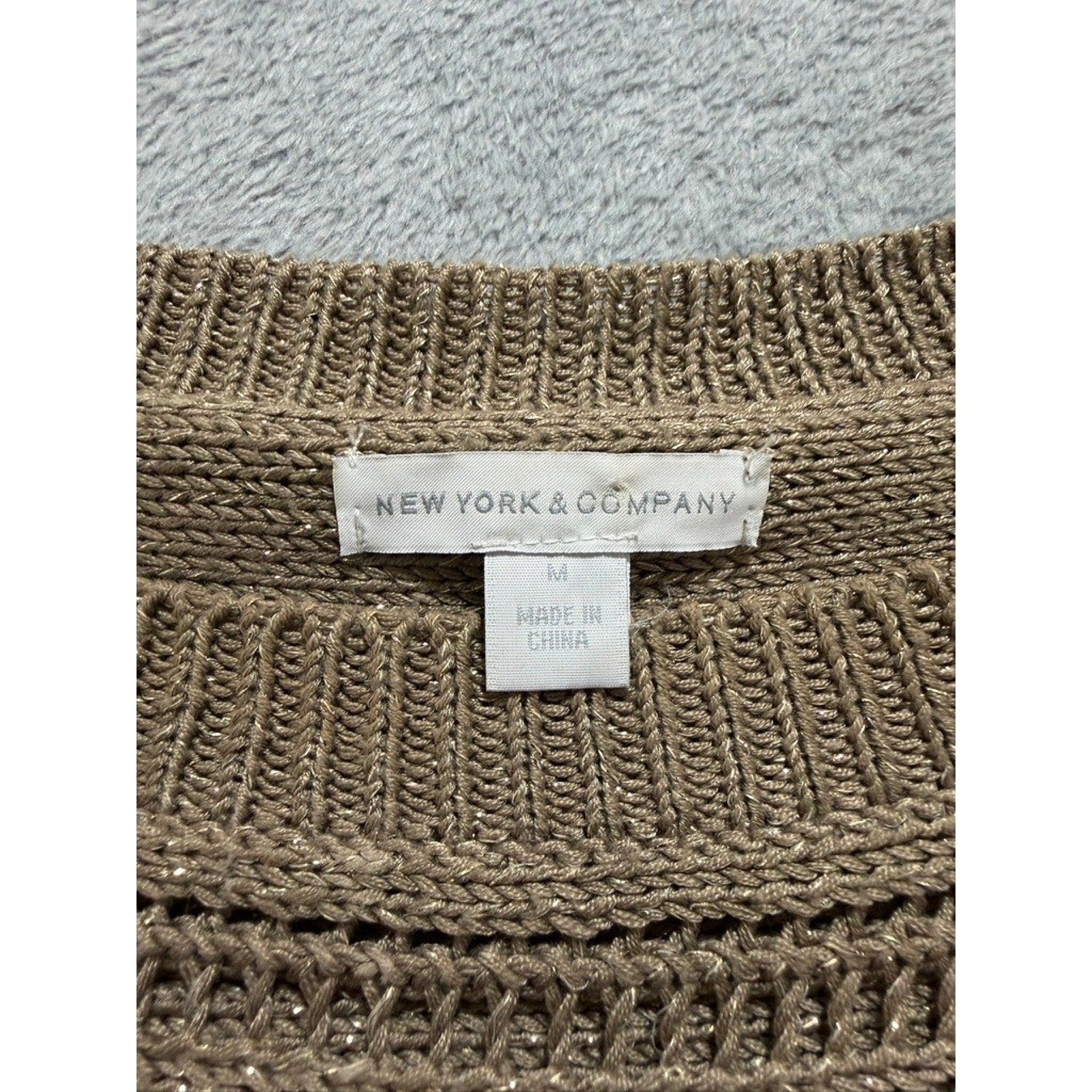 New York & Company Sweater Top Womens M Beige Open Knit Short Sleeve Metallic