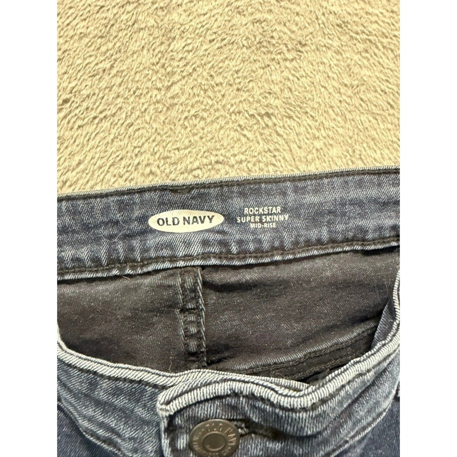Old Navy Rockstar Super Skinny Mid-Rise Dark Wash Denim Jeans Womens 16