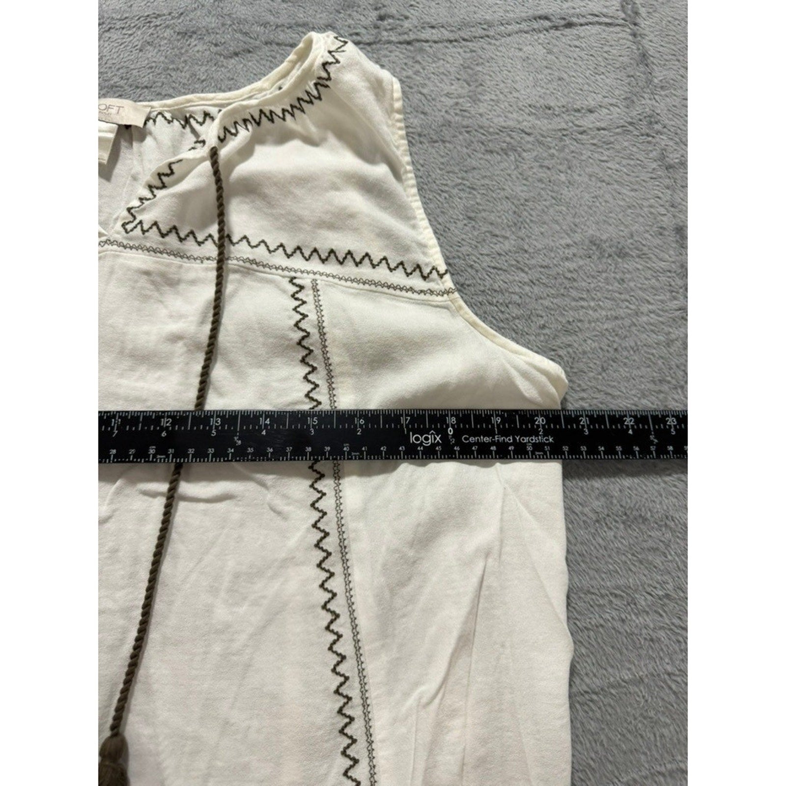 LOFT Outlet Women White Embroidered Tassel Boho Sleeveless Top Olive Green L