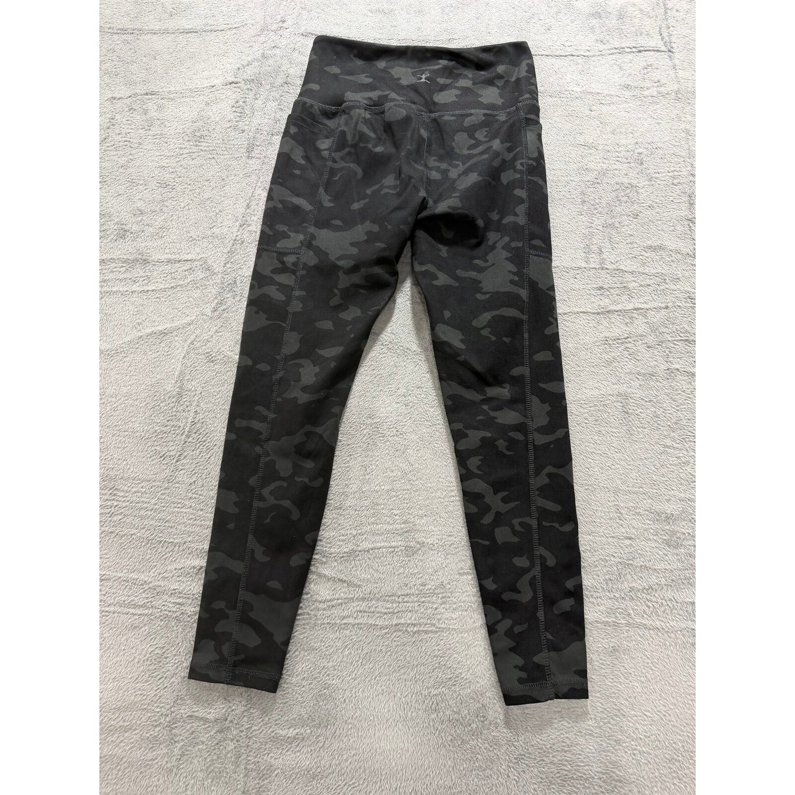 Danskin Womens S Black Camo High Rise Leggings Side Pockets Athleisure Casual