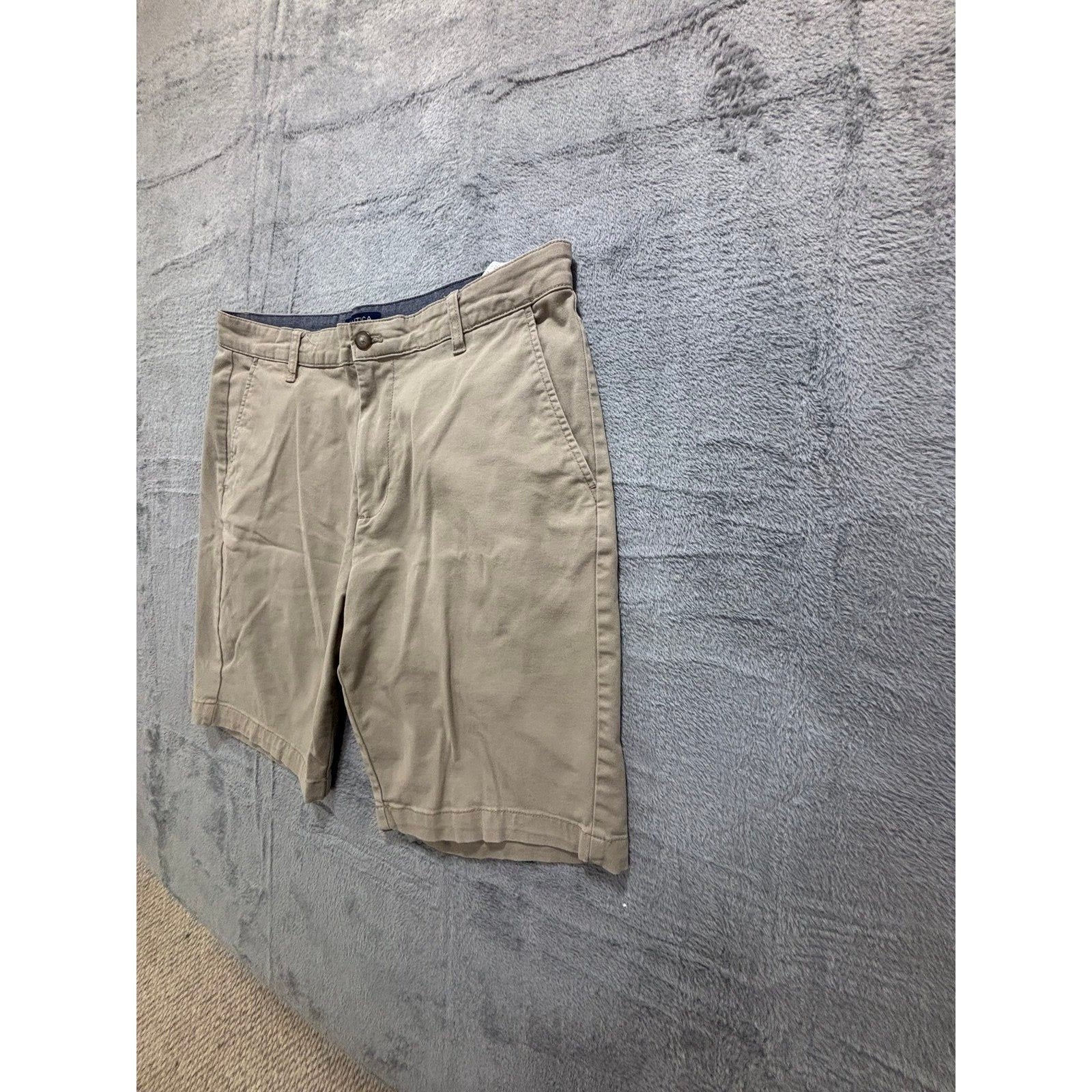 Nautica 34W Tan Chino Shorts Classic Fit Casual Preppy Mens