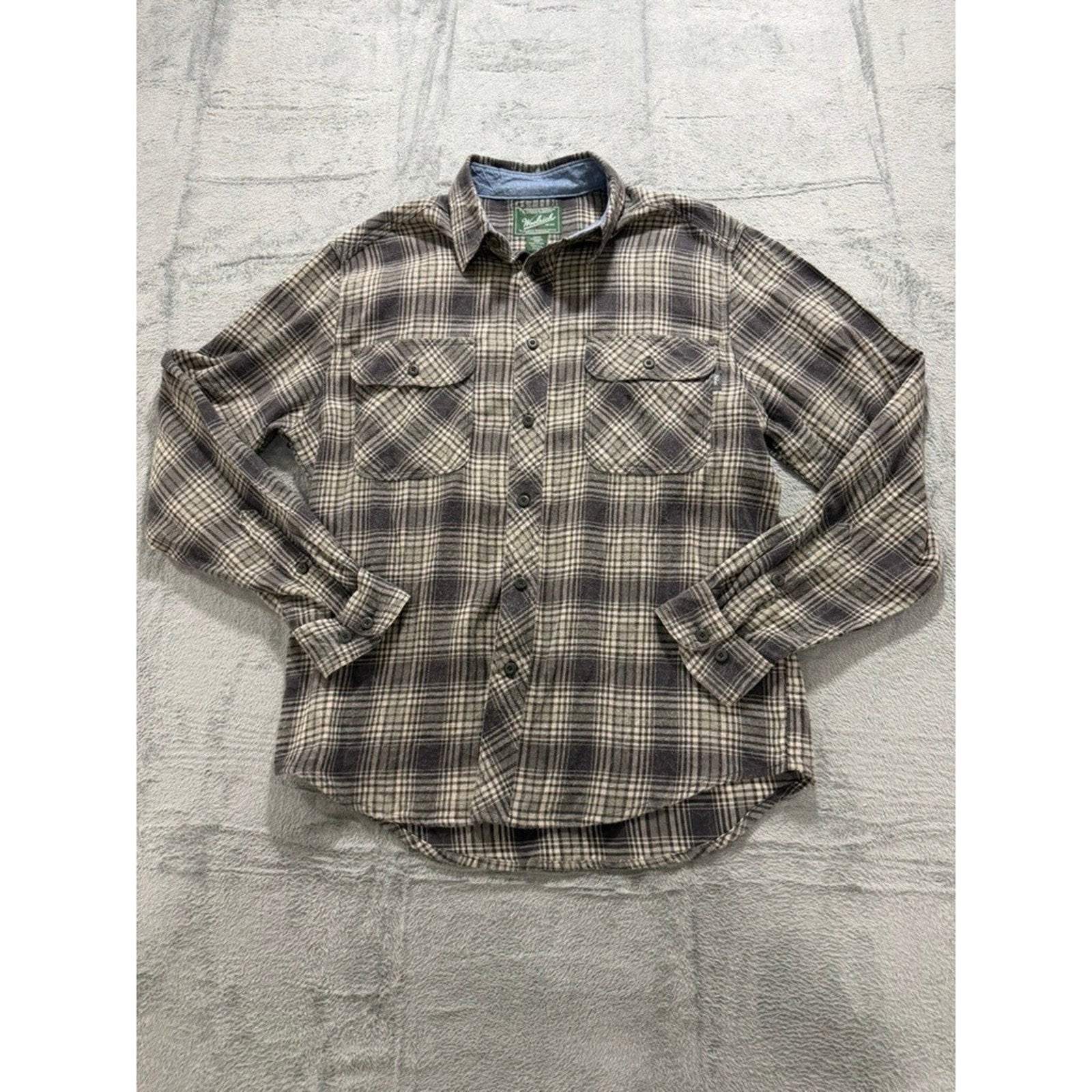 Woolrich Mens Grey Plaid Flannel Button Down Shirt Medium Long Sleeve Cotton