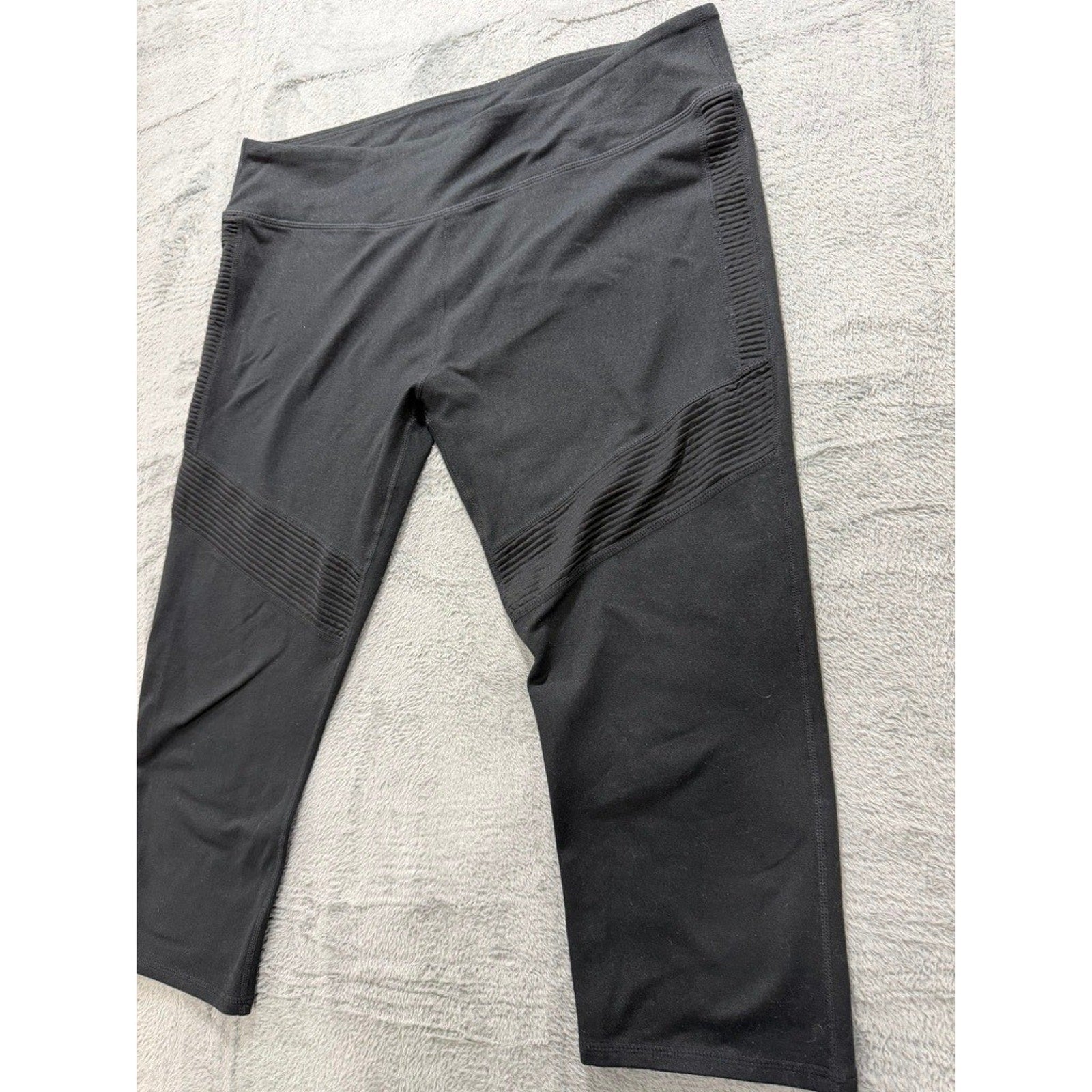 Fabletics XXL Black Moto Ribbed Capri Leggings High Waist Compression Gym