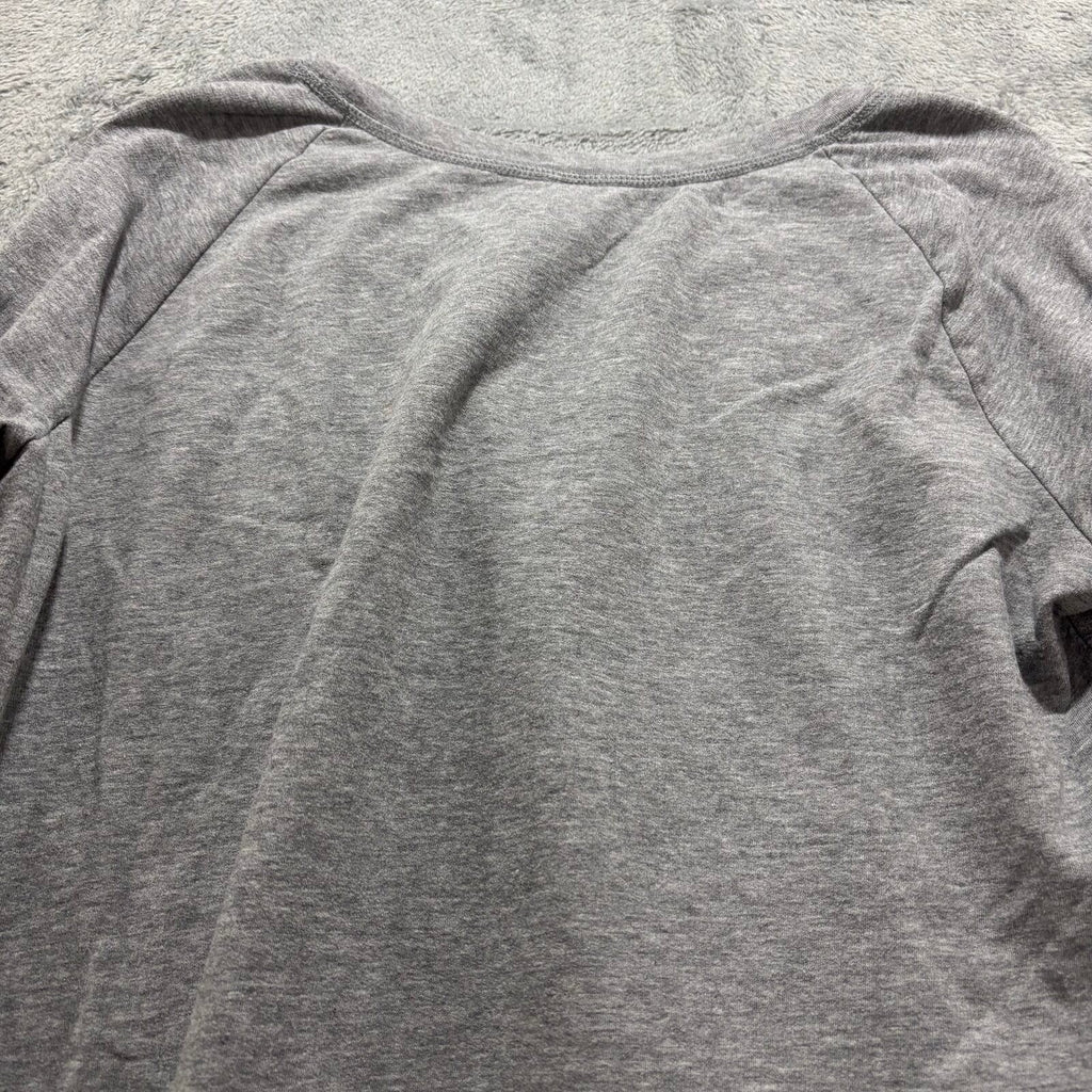 No Boundaries Womens XXL Gray Skull Print Sweatshirt Vintage Goth Pullover