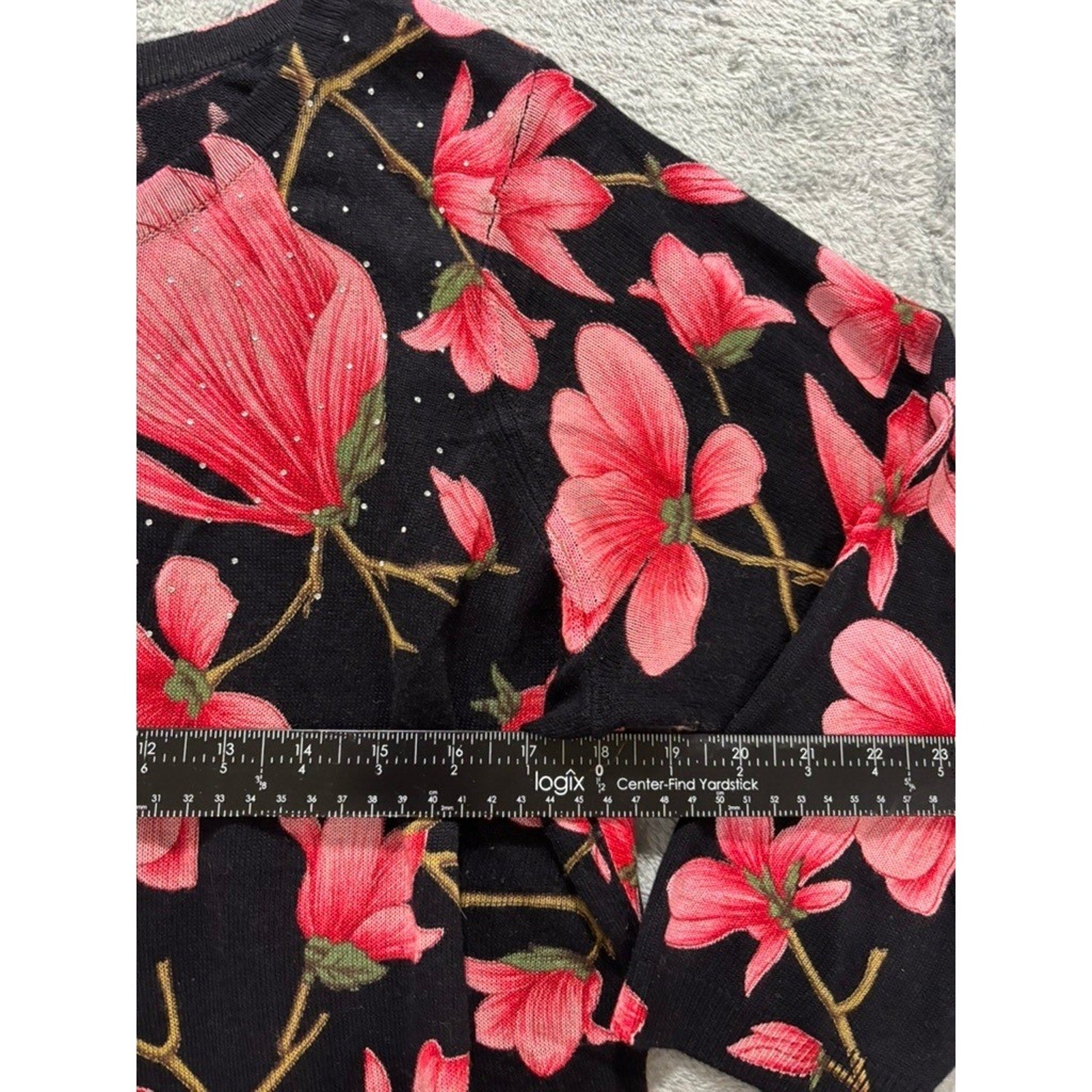 Emily Daniels Sweater Women PXL Black Pink Floral Knit 3/4 Sleeve Acrylic