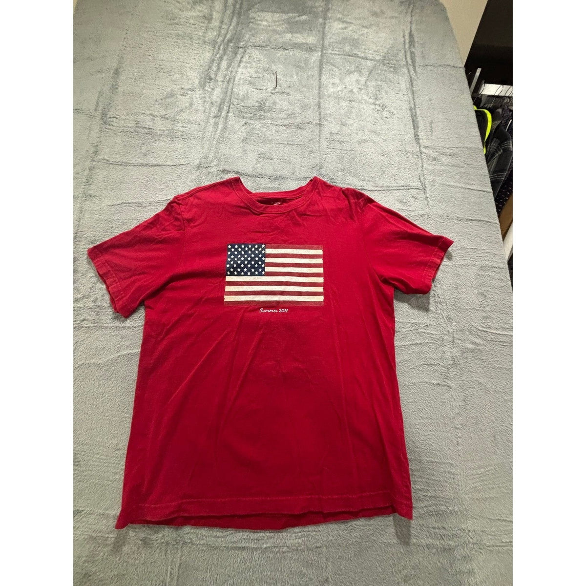 Faded Glory L Red American Flag Graphic T-Shirt Mens Vintage Casual Summer 2011