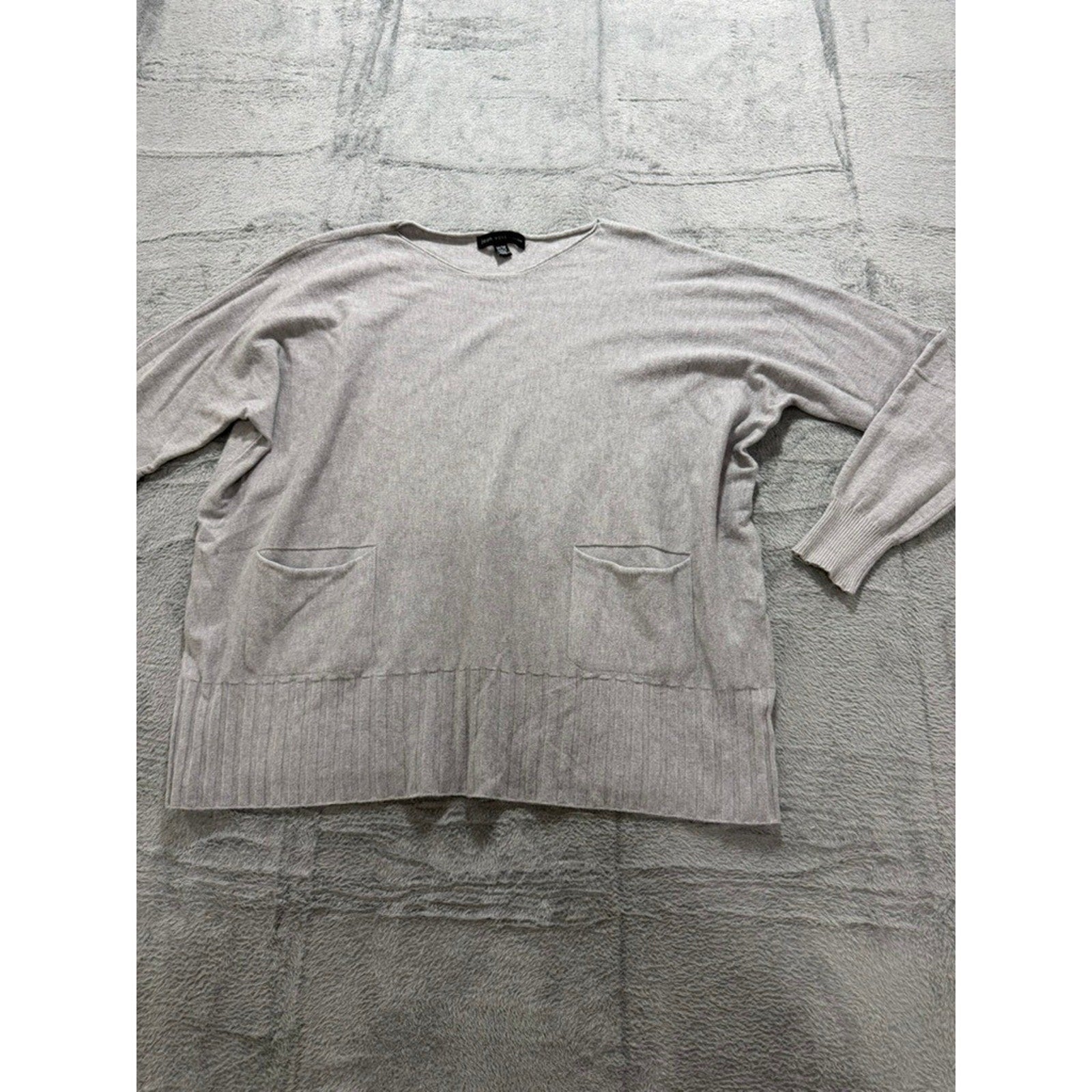 Womens Sweater Medium Beige Soft Knit Dolman Sleeve Pocket Relaxed Fit