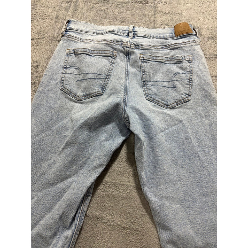 American Eagle 10 Womens Light Wash Distressed Jeans Denim Casual Boho Vintage