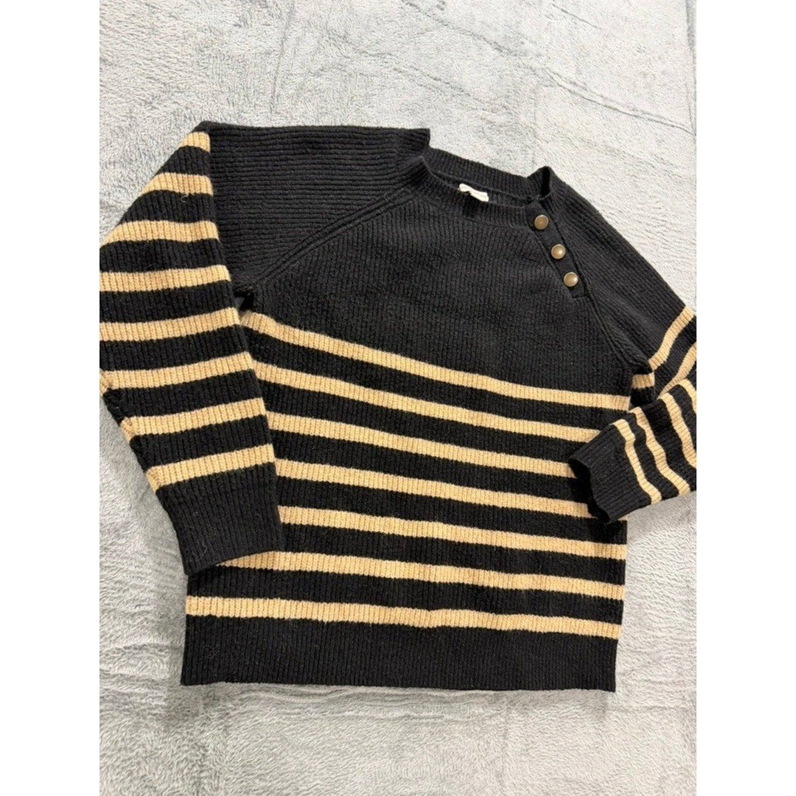 Knox Rose Sweater Womens XL Black Tan Stripe Ribbed Button Shoulder Cozy