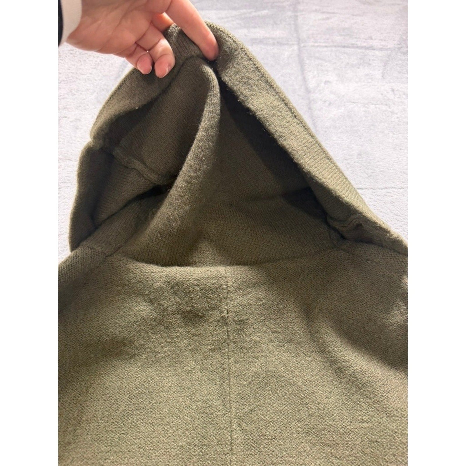 Urban Daizy Olive Green Cowl Neck High Low Poncho Sweater Womens Large Boho