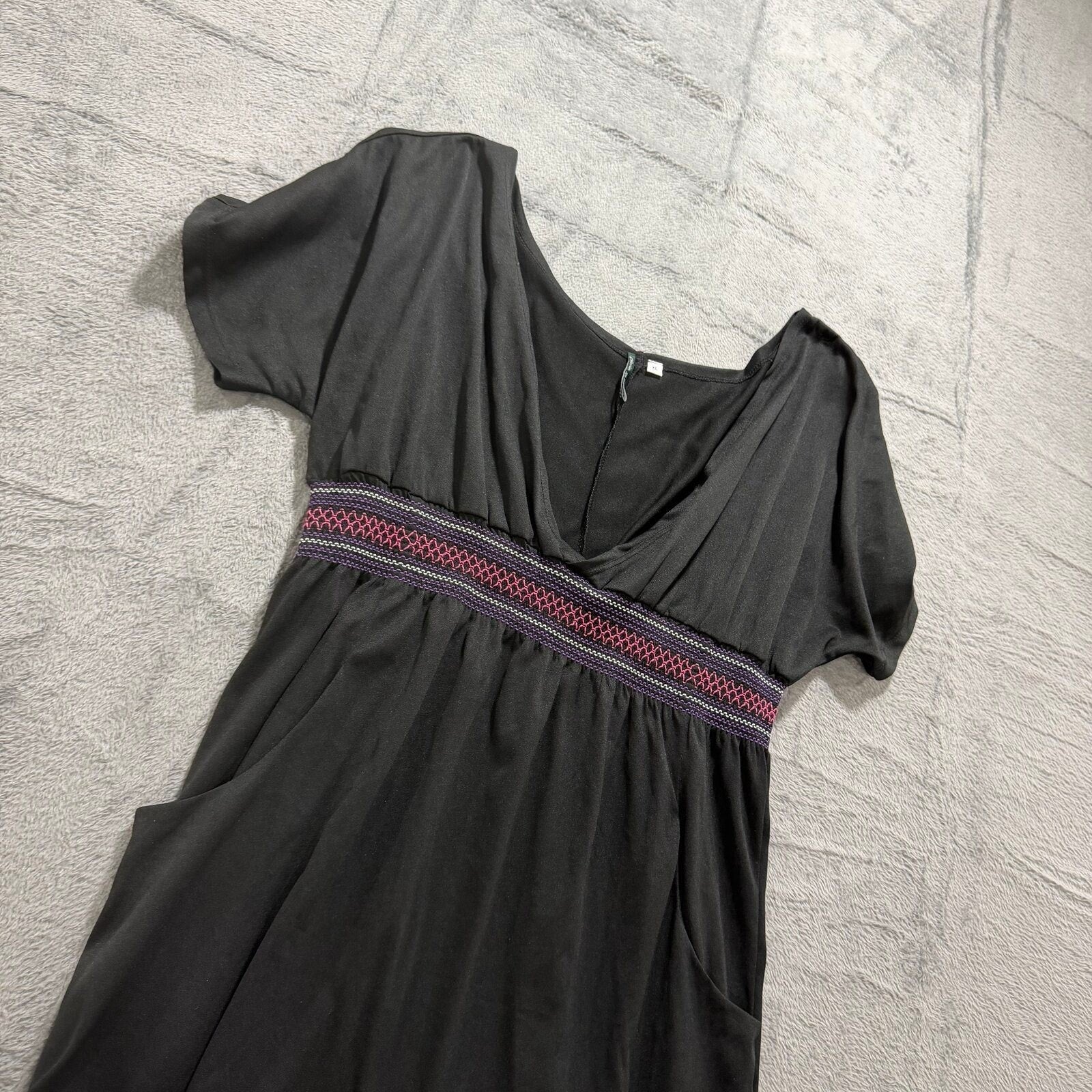 Cherie St. Tropez XL Black Womens Smocked Empire Waist Tunic Top Boho Casual