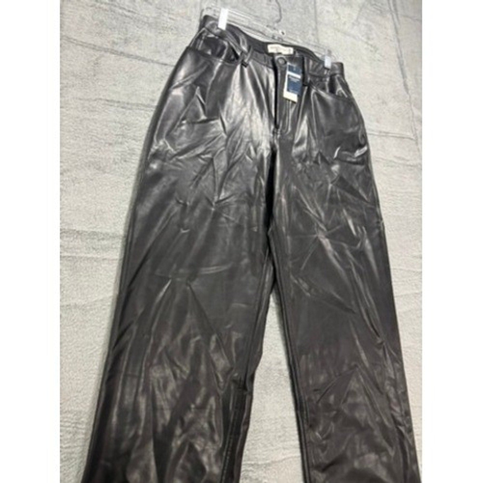 Abercrombie & Fitch Curve Love Loose High Rise Vegan Leather Pants Black 29 8